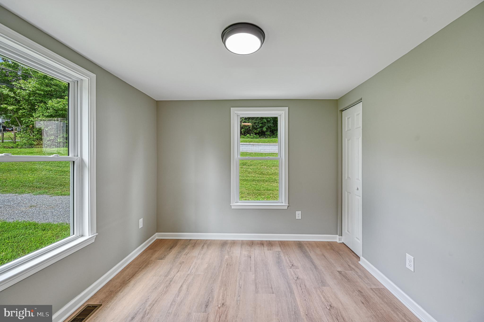 BLUE RIDGE SHORES - Residential