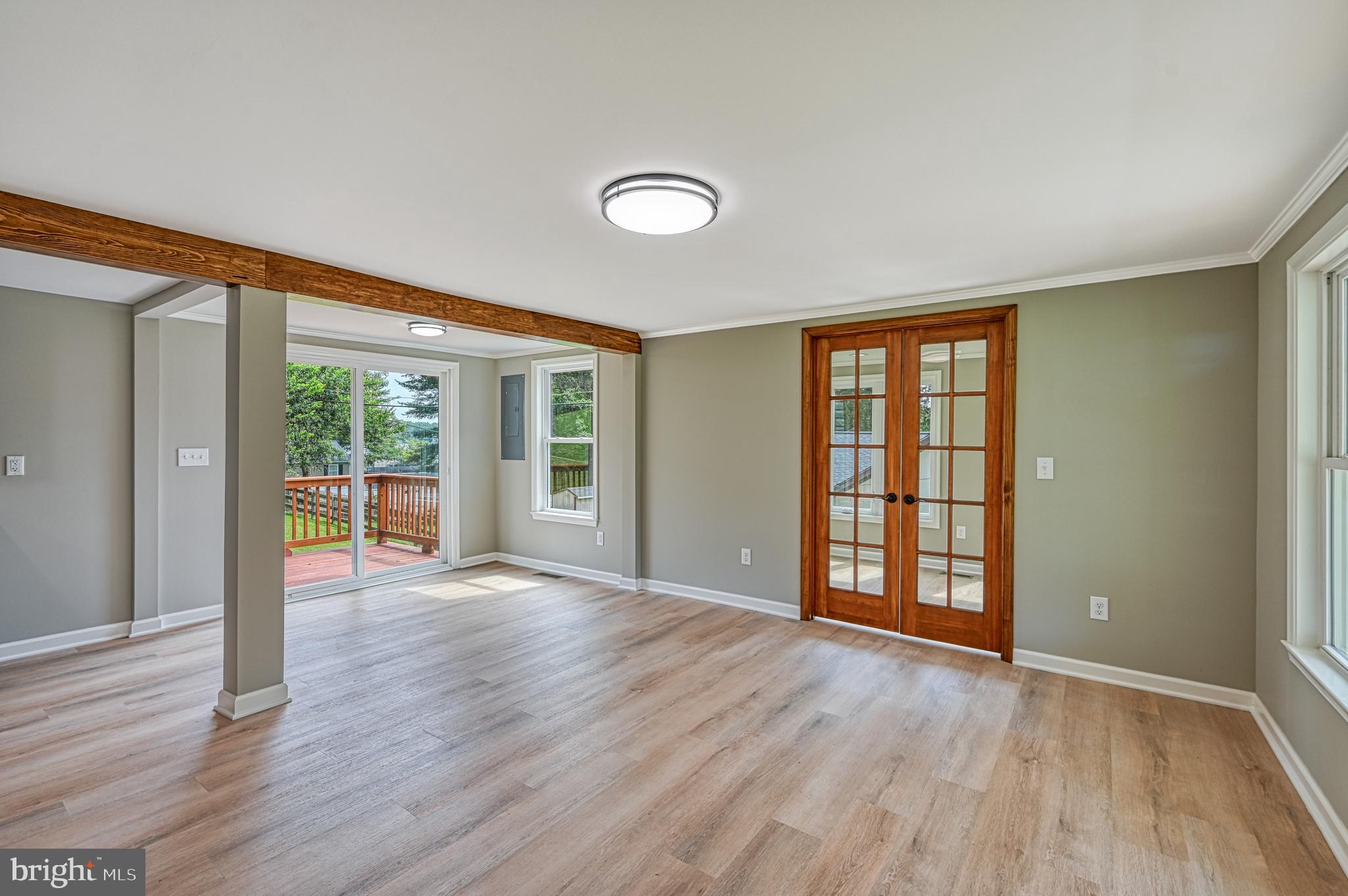 BLUE RIDGE SHORES - Residential