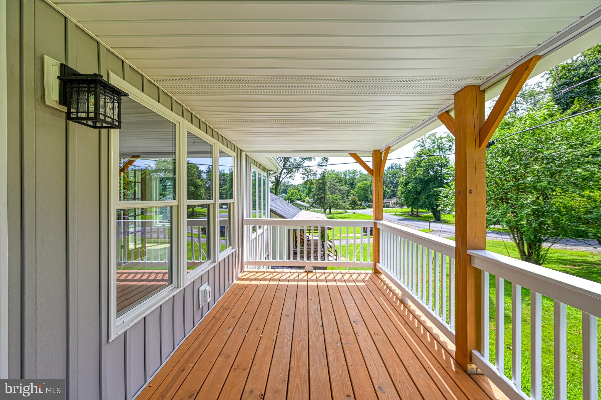 309 ELLIS DRIVE
