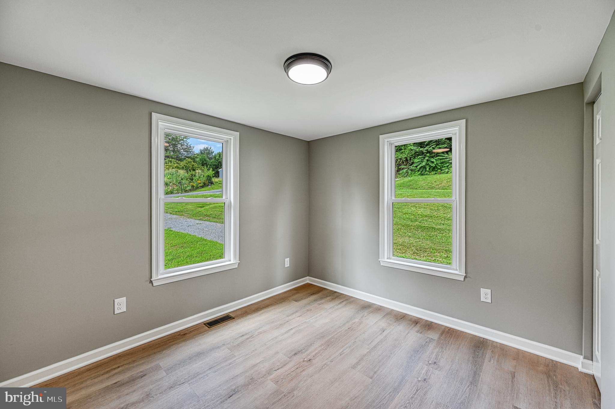 BLUE RIDGE SHORES - Residential