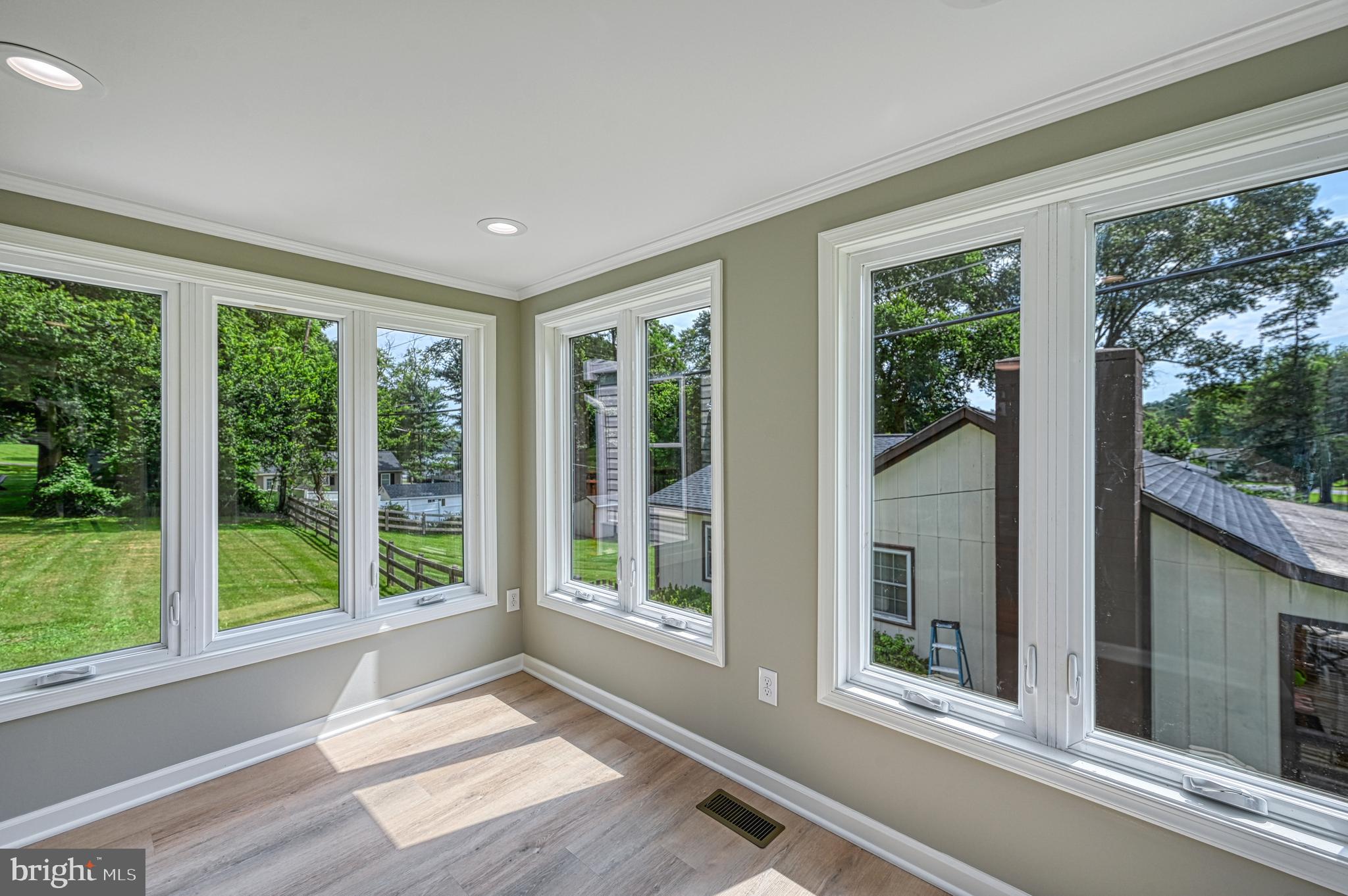 BLUE RIDGE SHORES - Residential