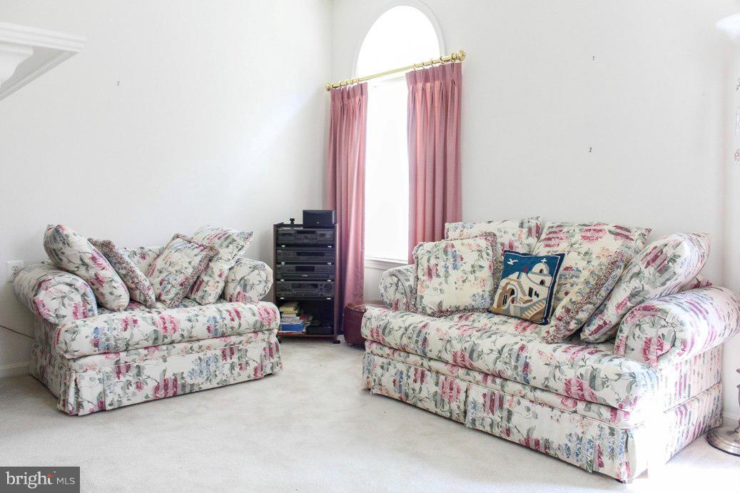 CAMERON GROVE CONDO VIII - Residential