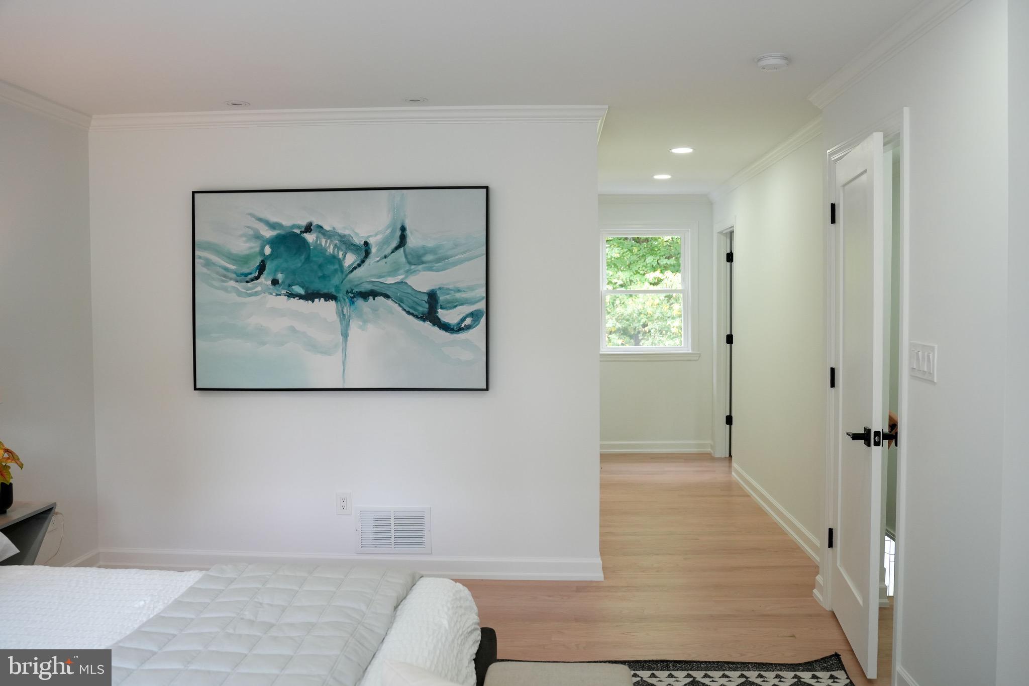 WEST GATE VIL - Residential