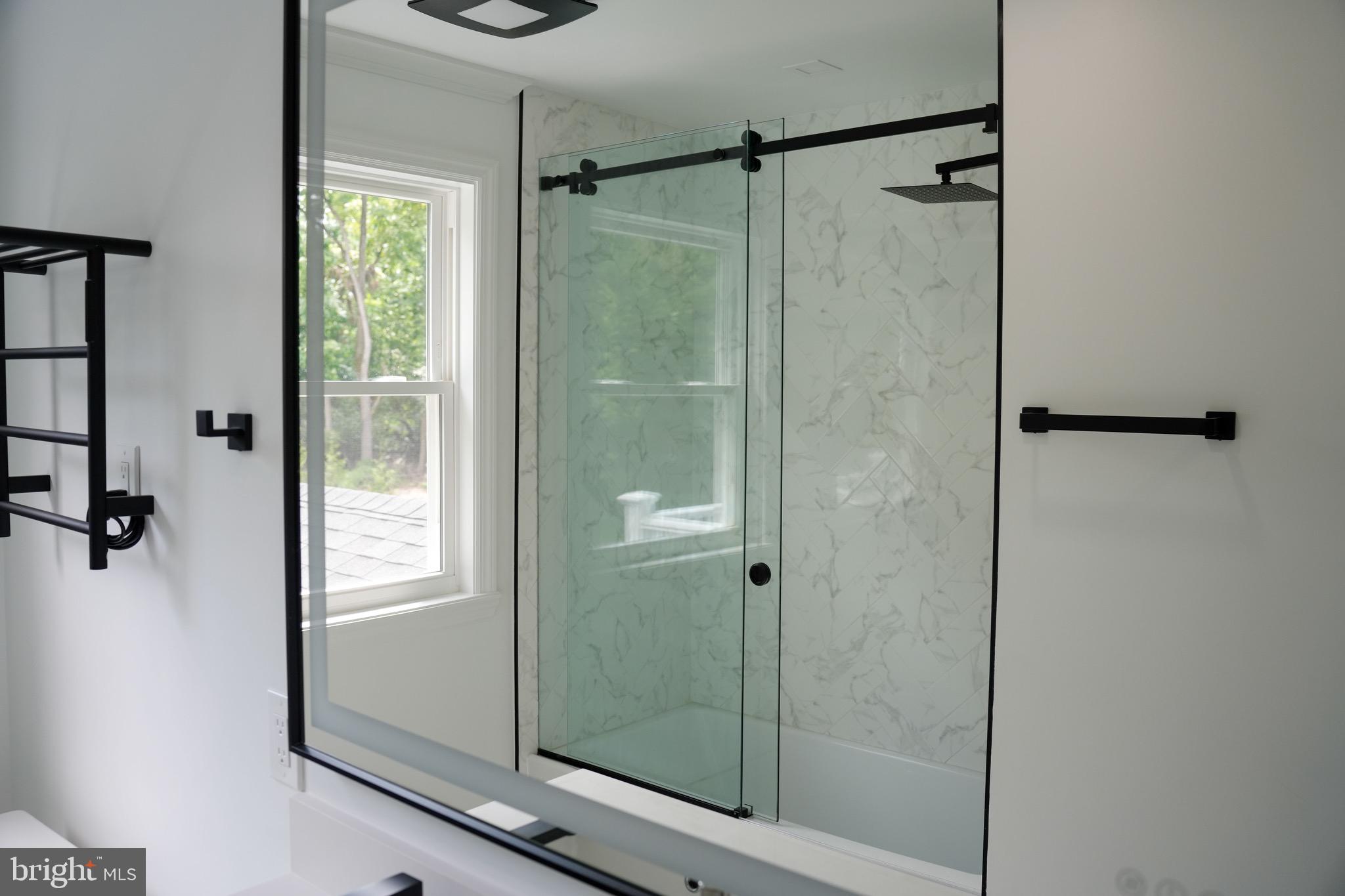 WEST GATE VIL - Residential