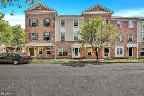 MLS: NJME2059336