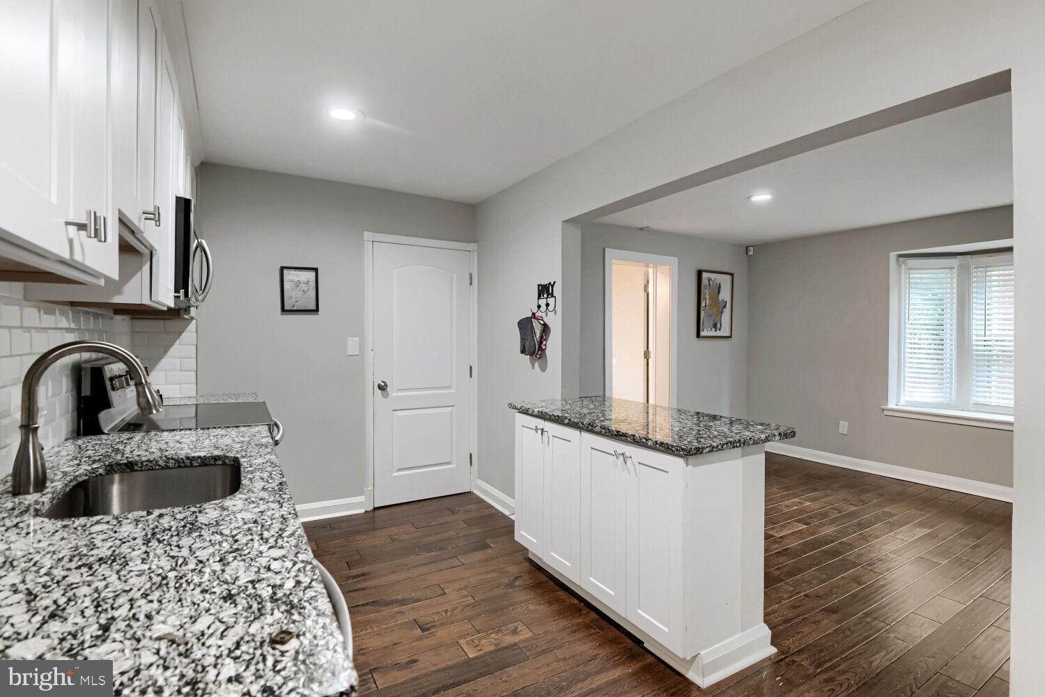 NORTHWOOD - Residential
