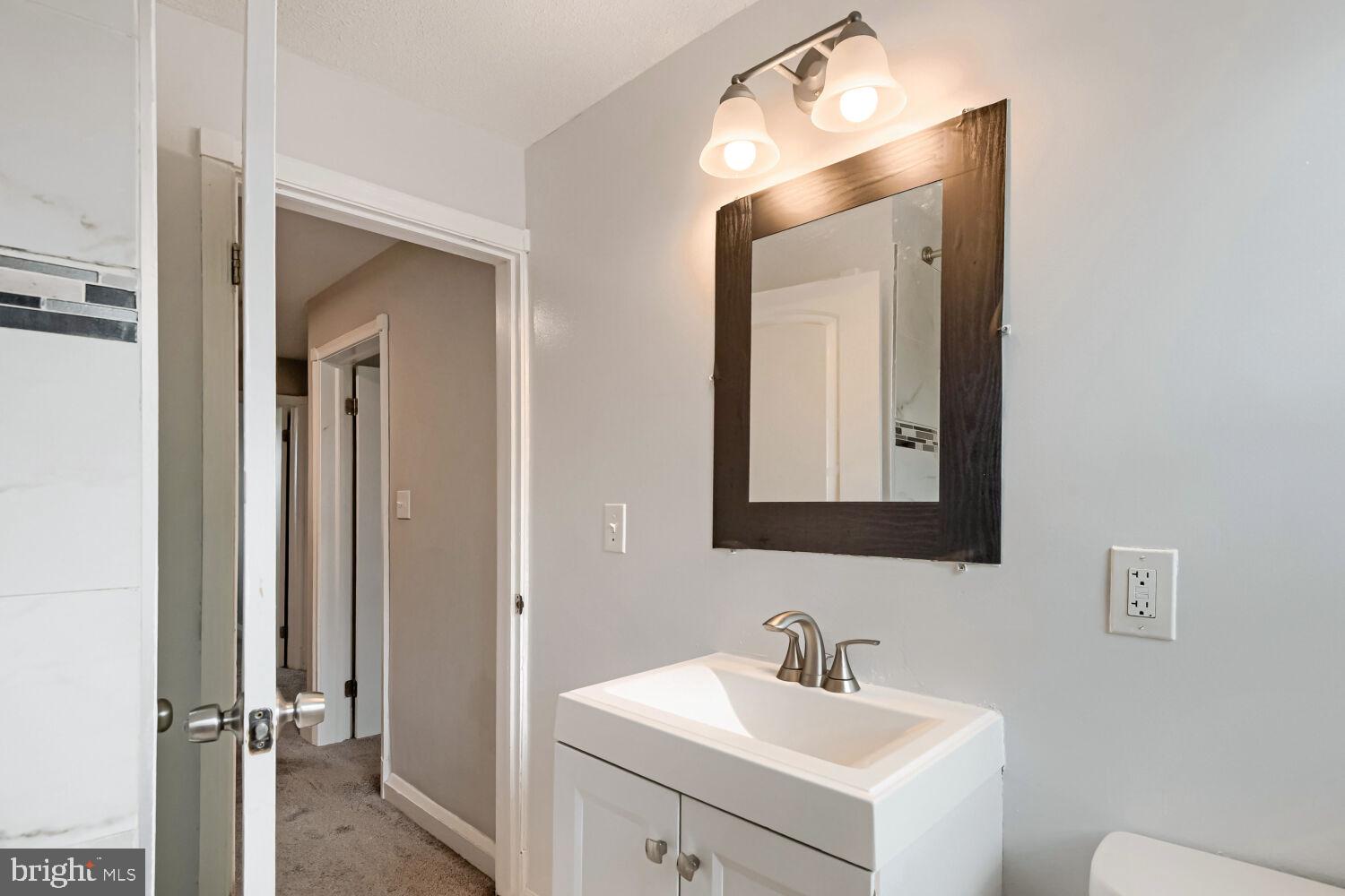 NORTHWOOD - Residential