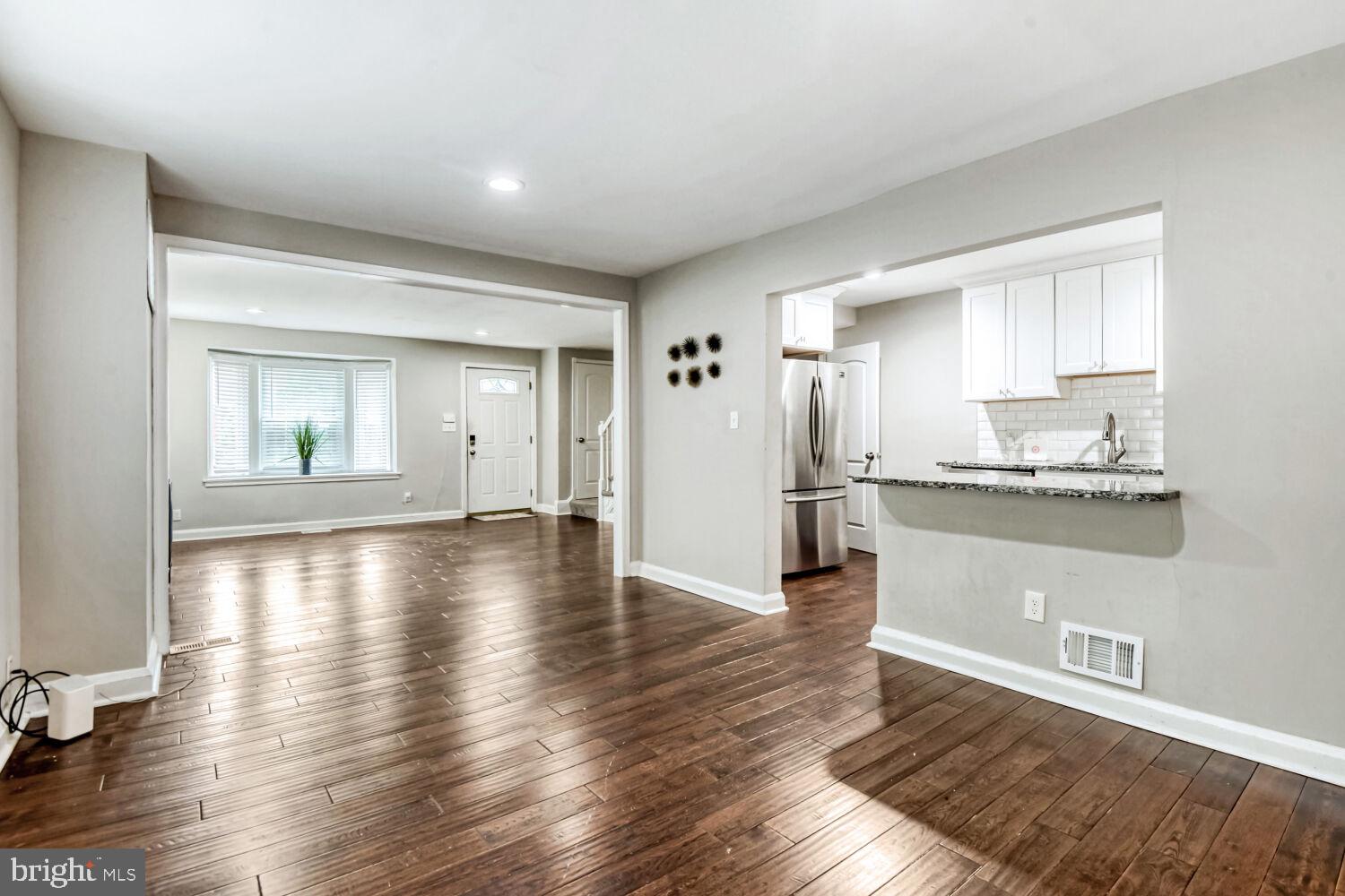 NORTHWOOD - Residential