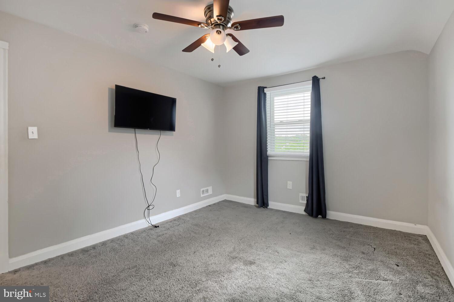 NORTHWOOD - Residential