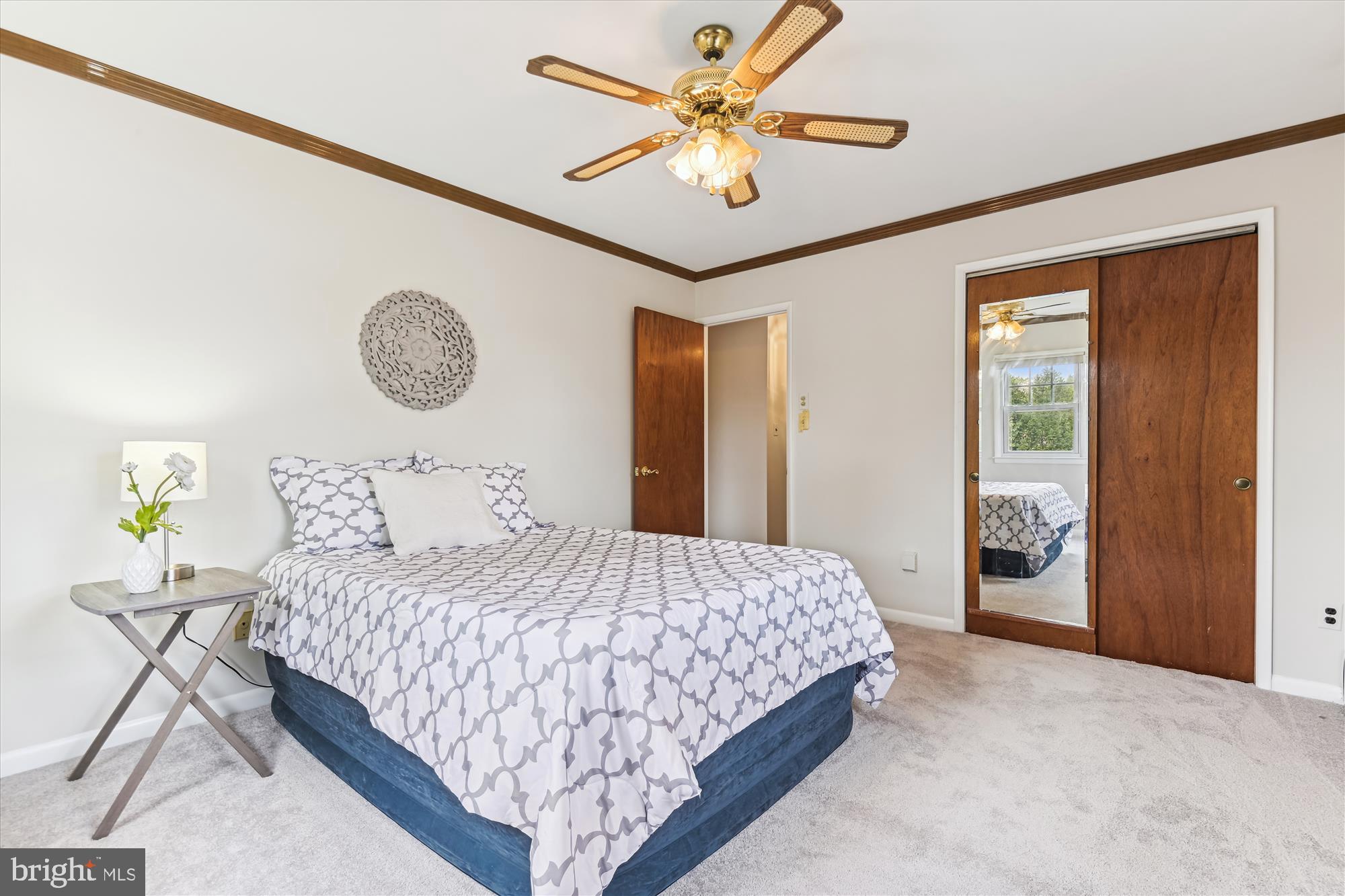 HUNT CLUB ESTATES - Residential