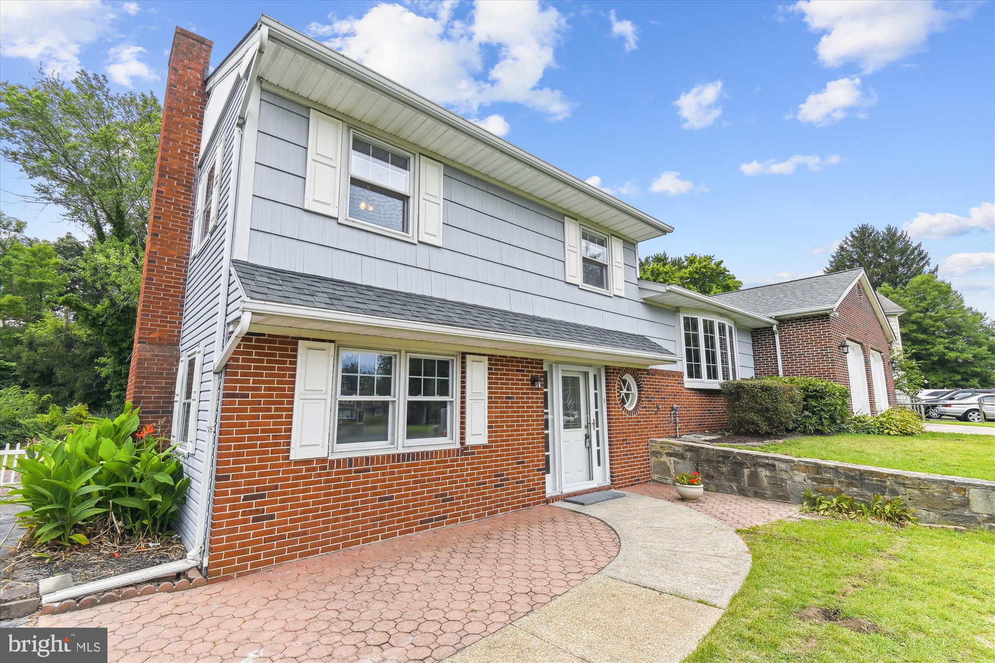 HUNT CLUB ESTATES - Residential