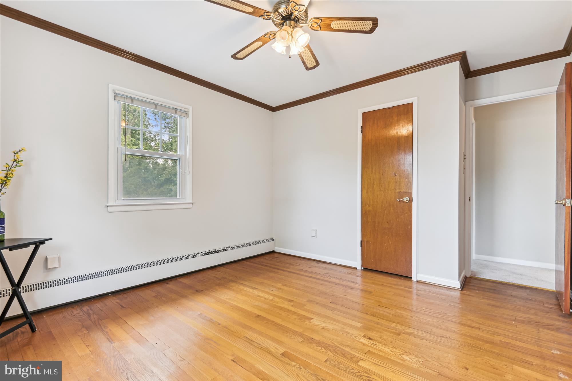 HUNT CLUB ESTATES - Residential