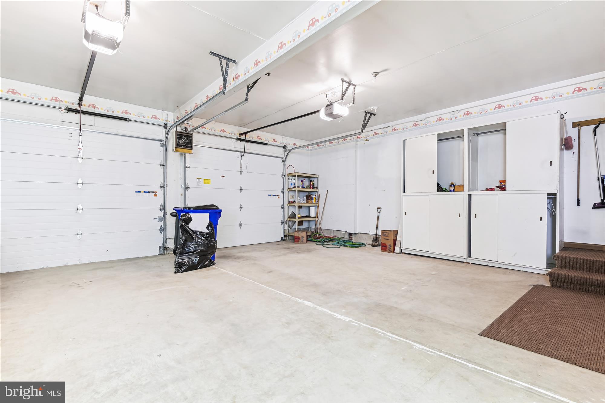 HUNT CLUB ESTATES - Residential