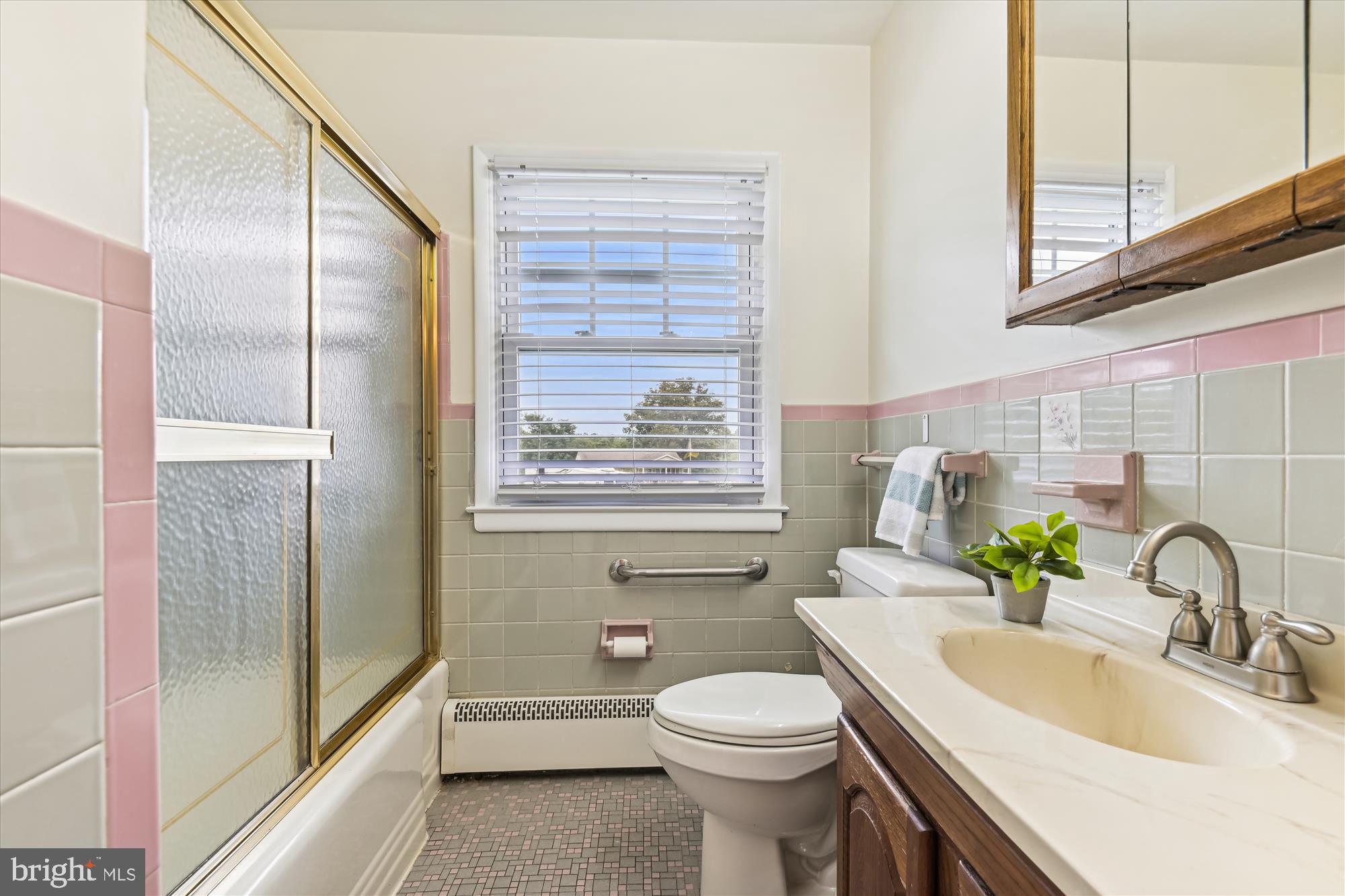 HUNT CLUB ESTATES - Residential