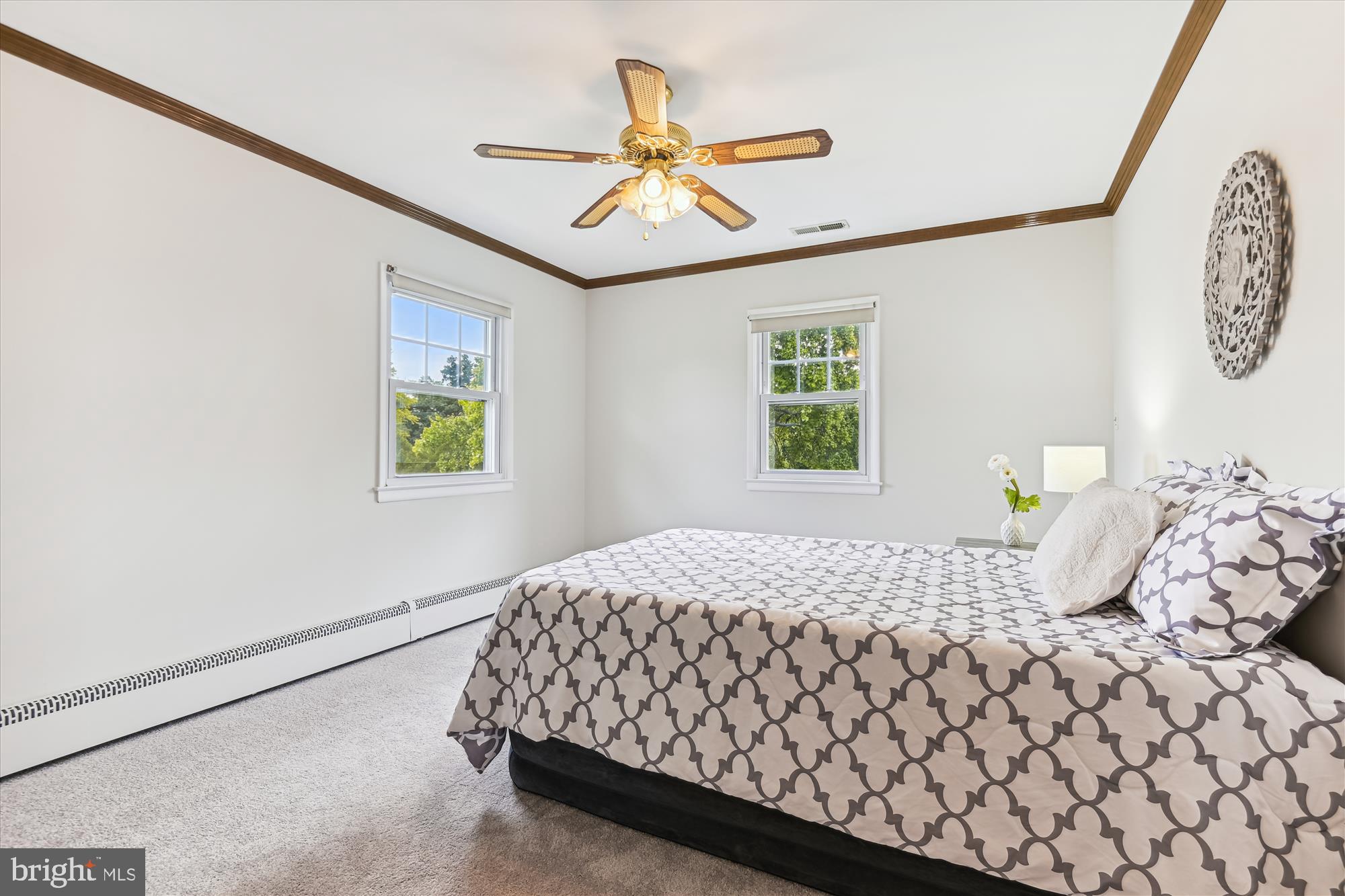 HUNT CLUB ESTATES - Residential