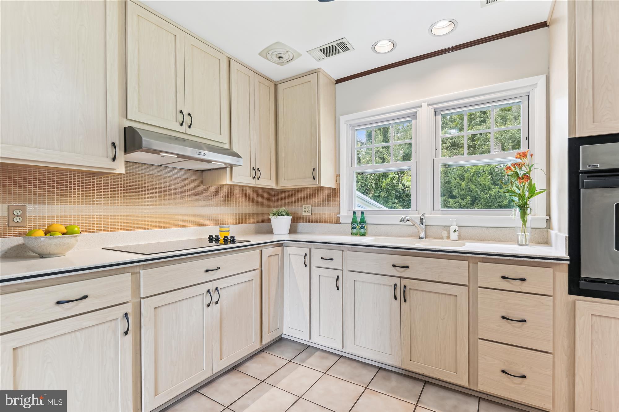 HUNT CLUB ESTATES - Residential