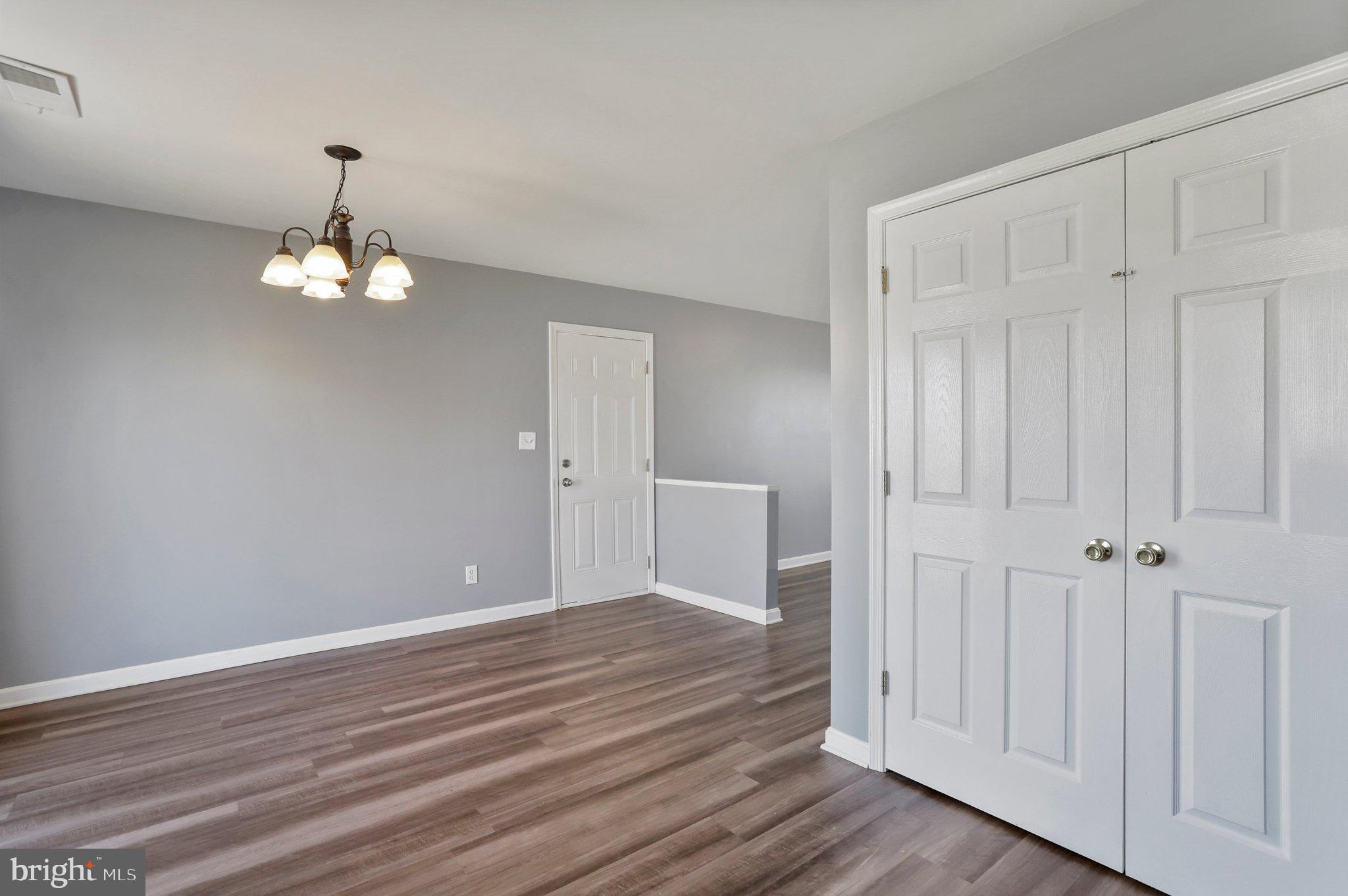 SUMMER HILL - Residential