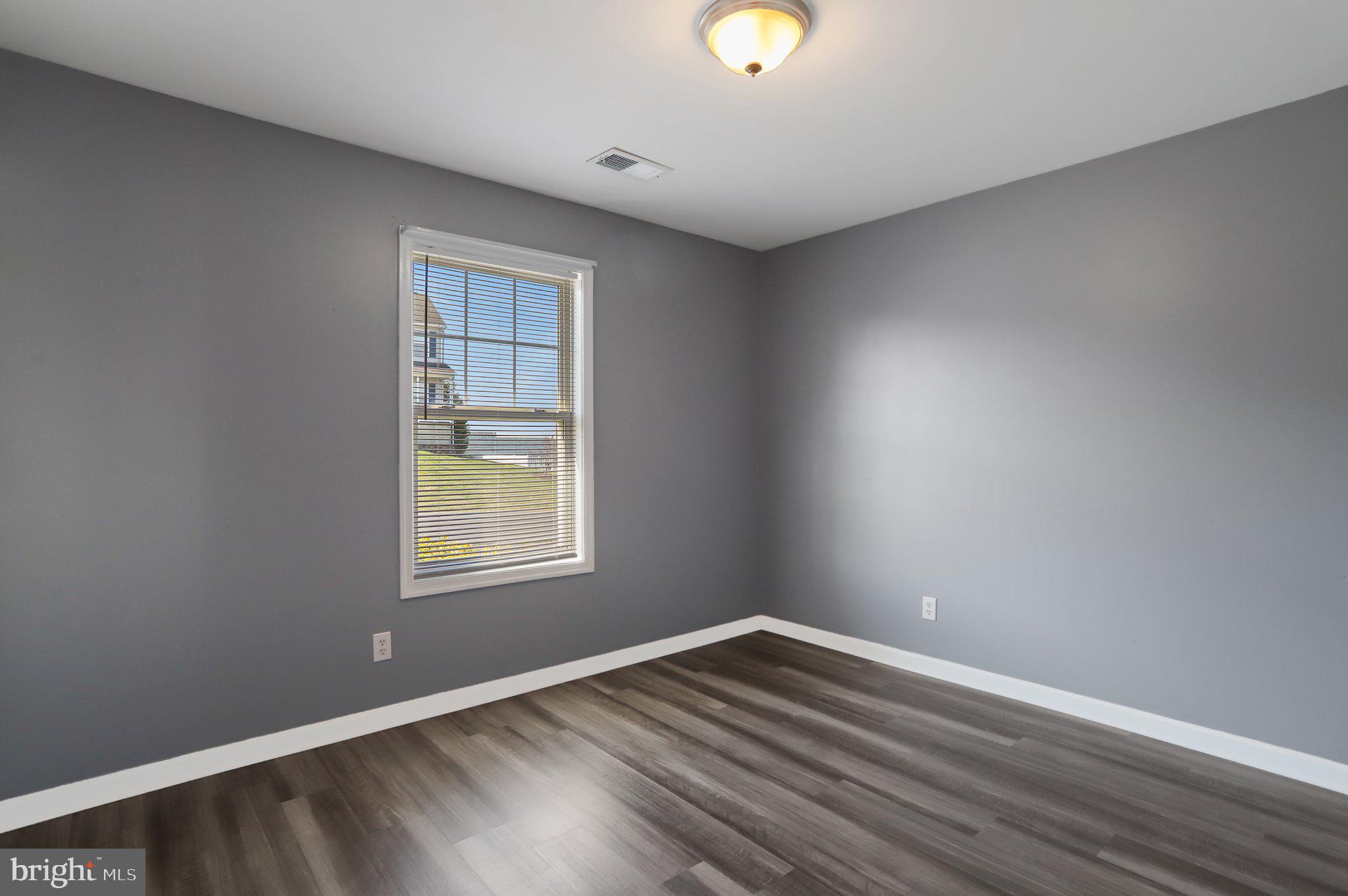 SUMMER HILL - Residential