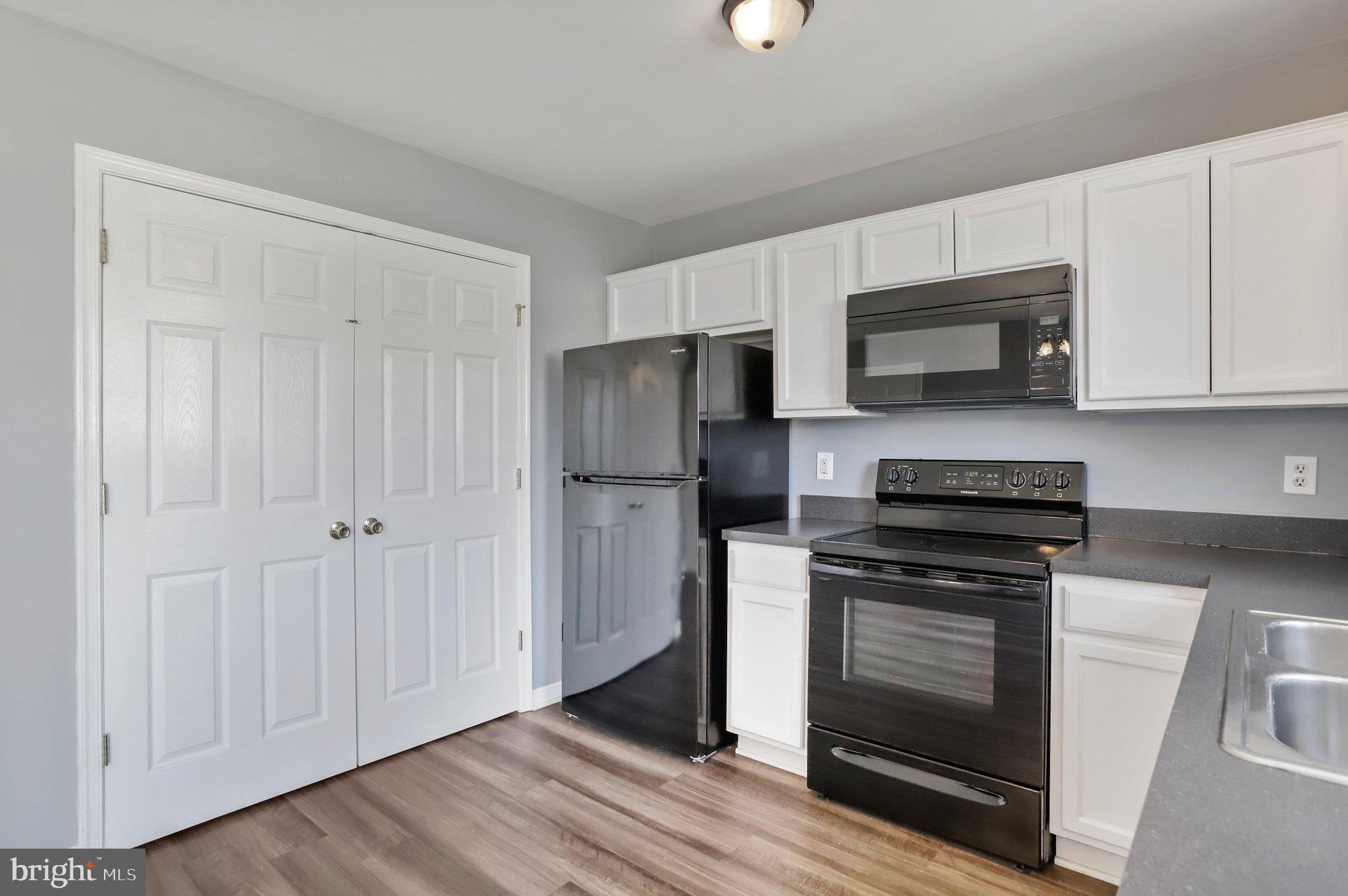 SUMMER HILL - Residential