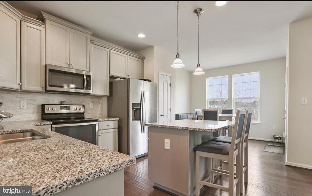 THE TOWNES AT TASKER - Residential Lease