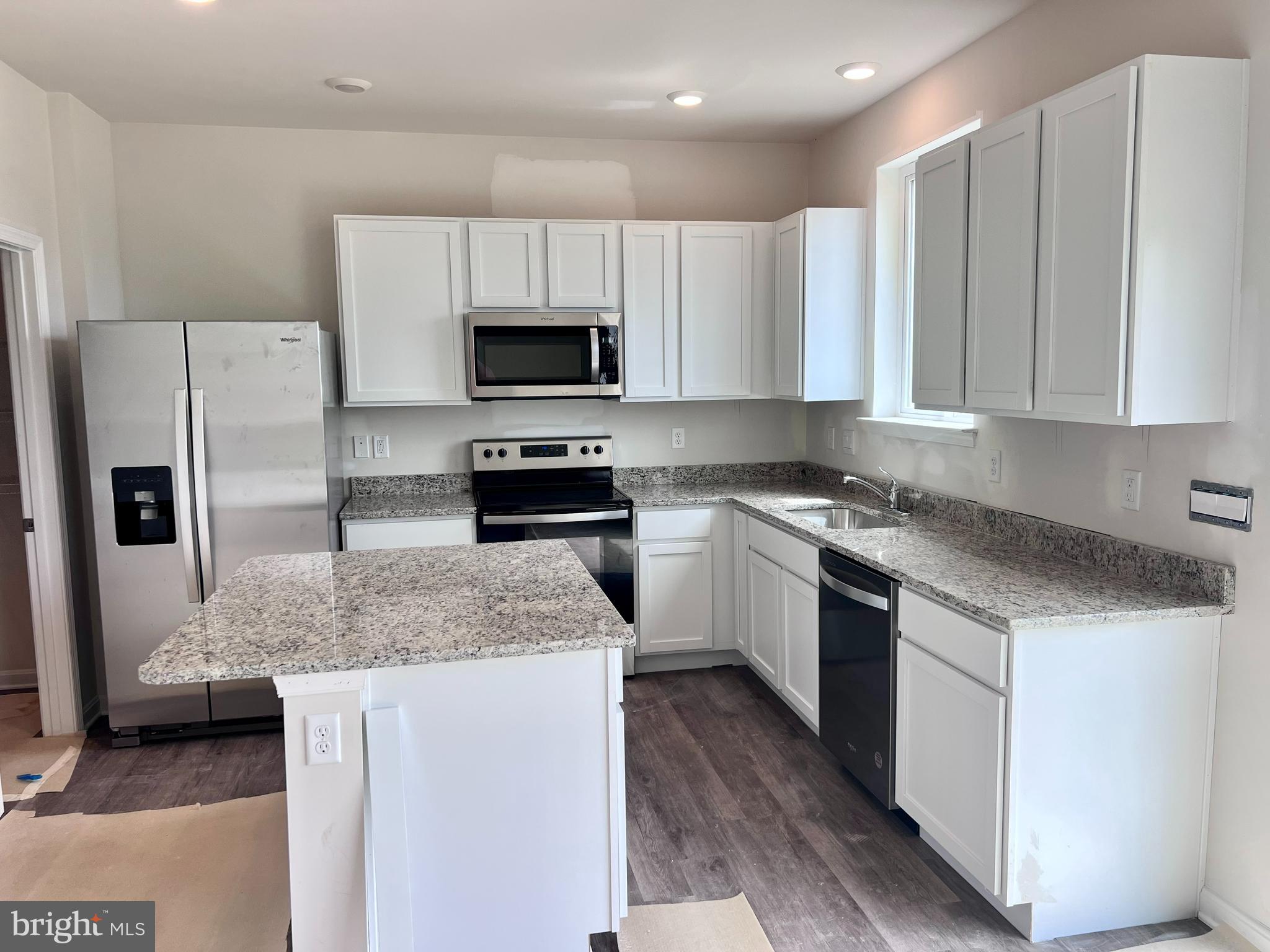 MAGNOLIA SPRINGS - Residential