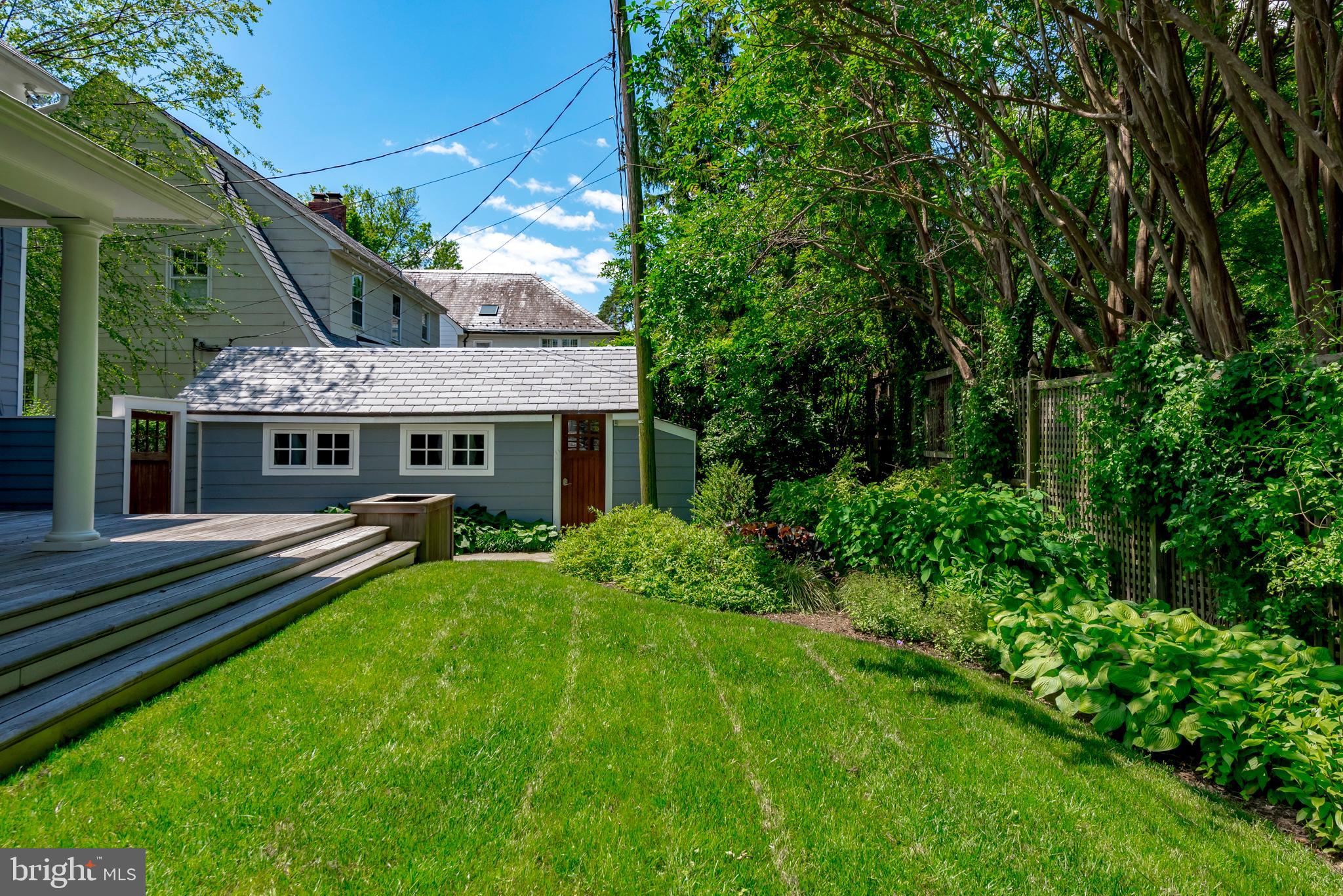 MURRAY HILL - Residential