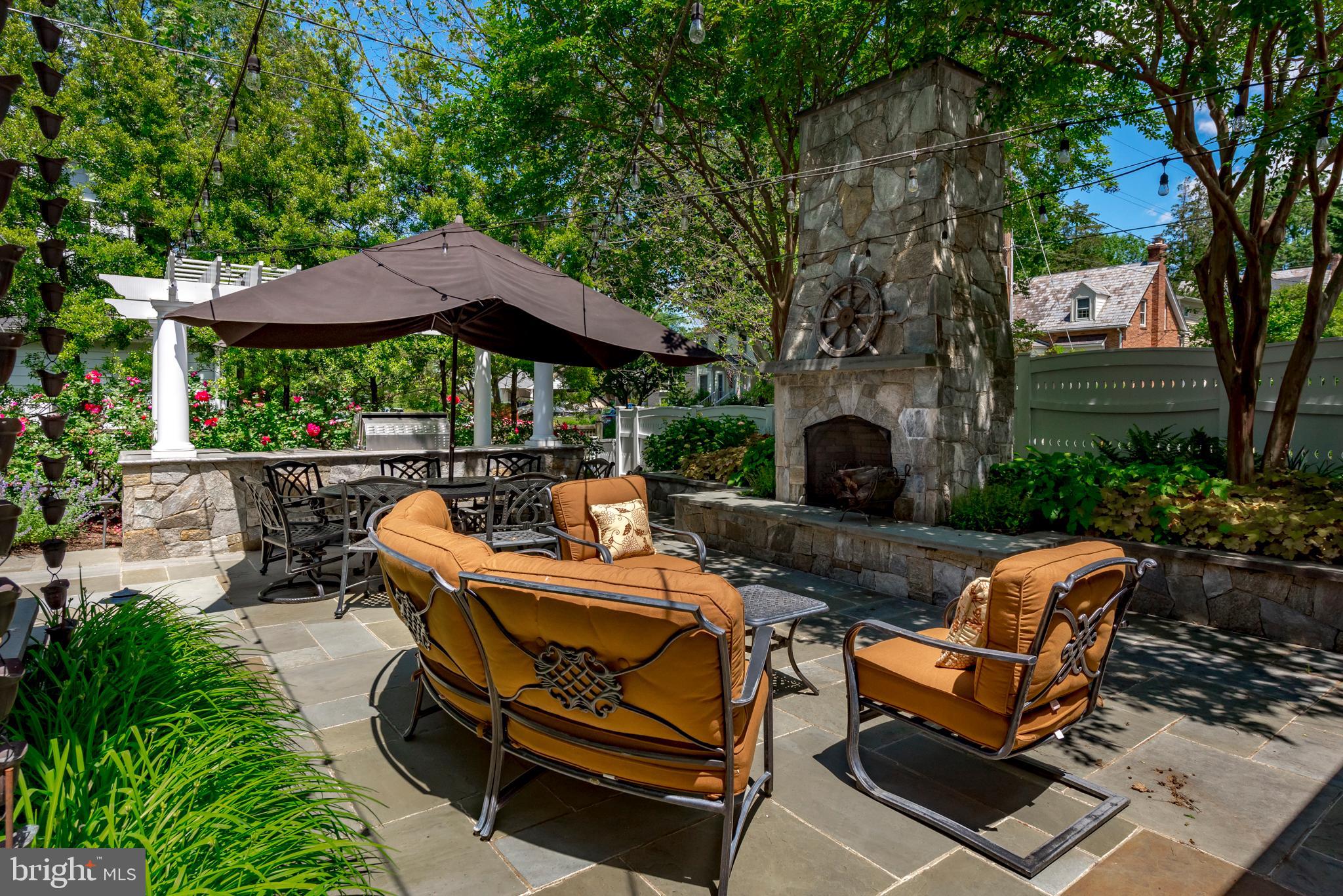 MURRAY HILL - Residential