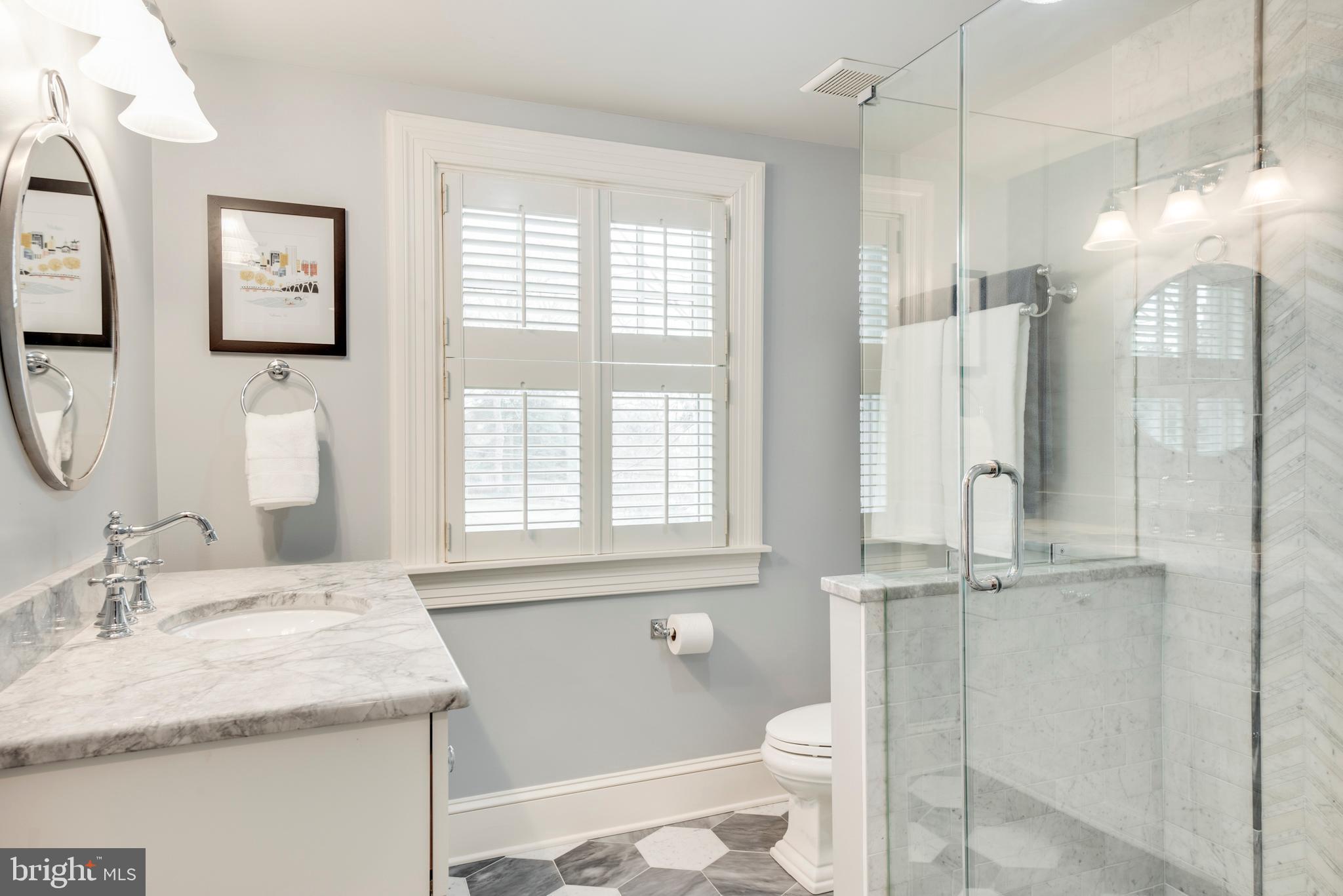 MURRAY HILL - Residential