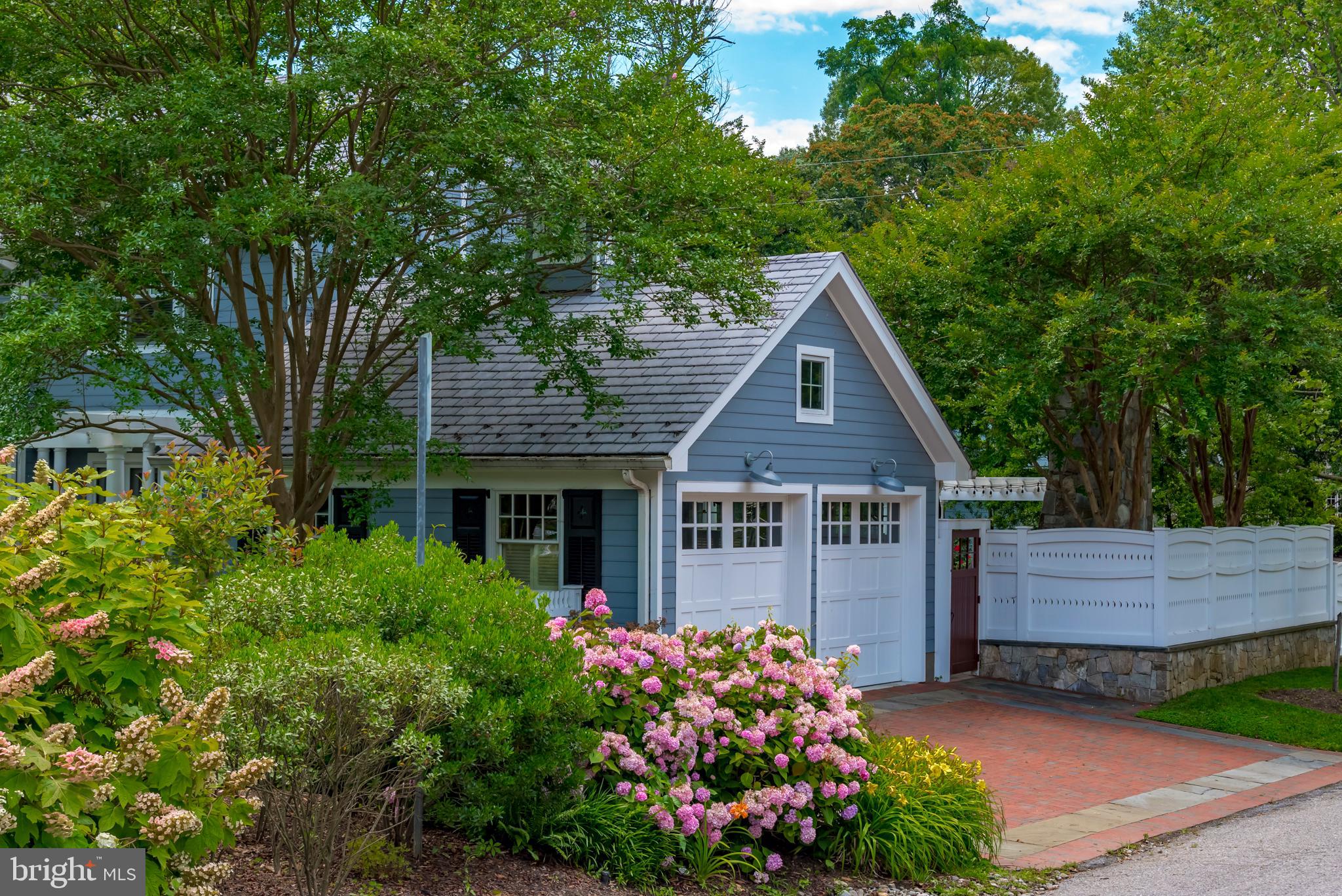 MURRAY HILL - Residential