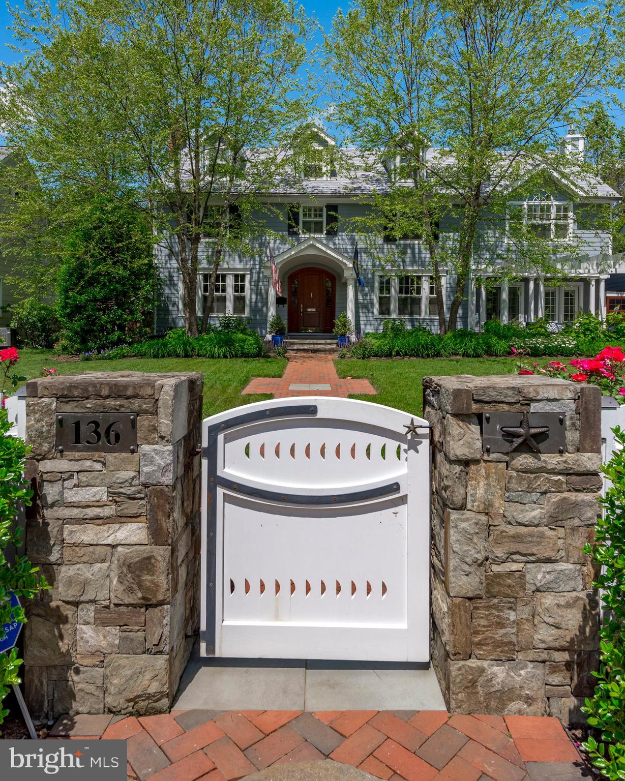 MURRAY HILL - Residential