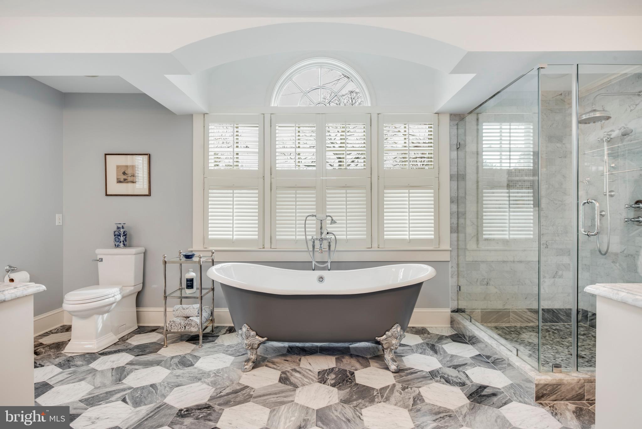 MURRAY HILL - Residential