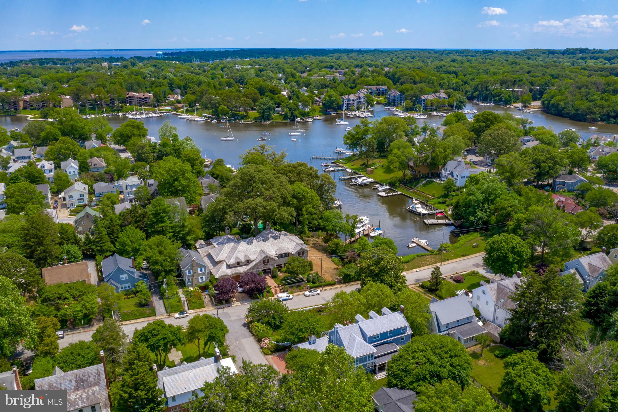 MURRAY HILL - Residential