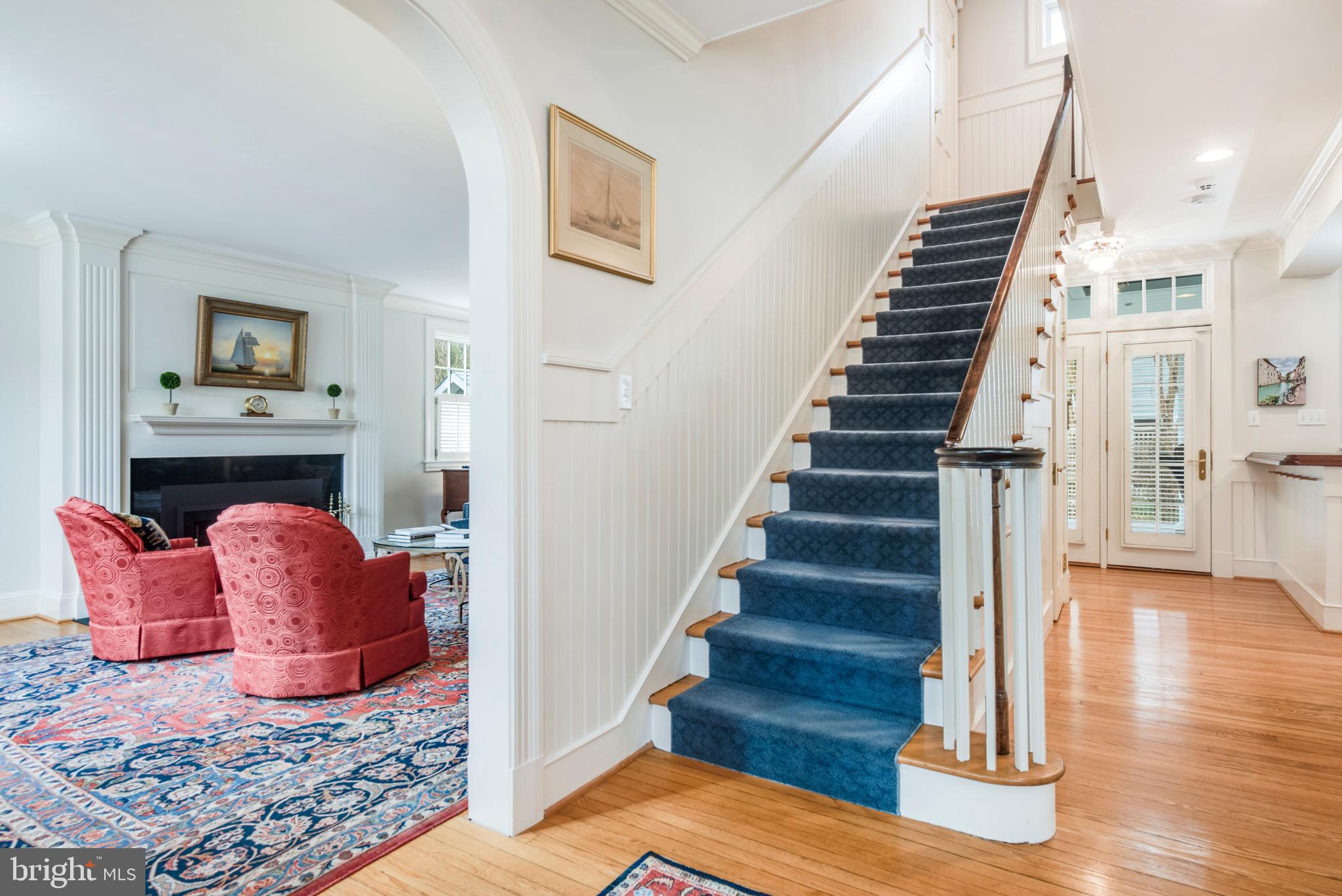 MURRAY HILL - Residential