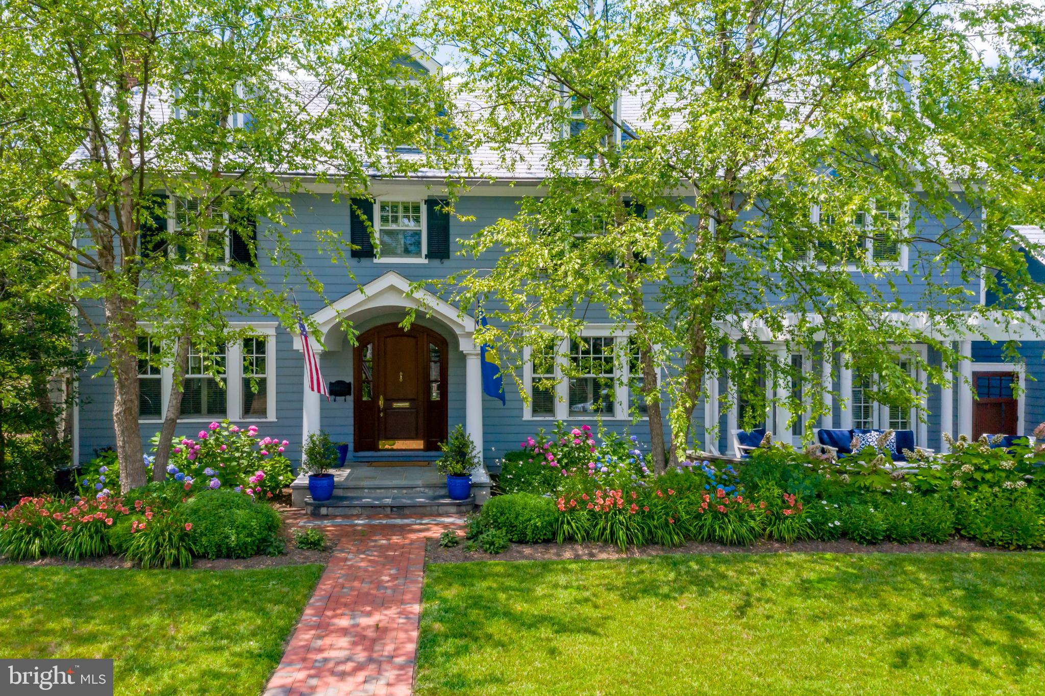 MURRAY HILL - Residential