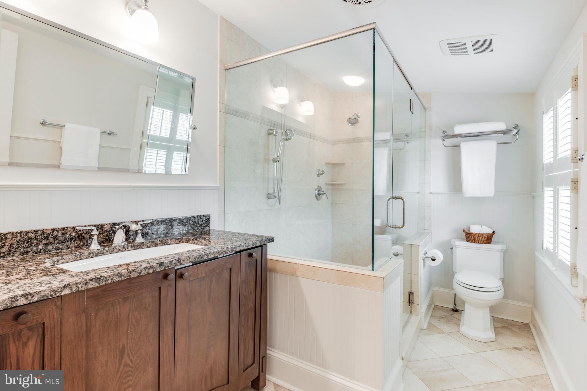 MURRAY HILL - Residential