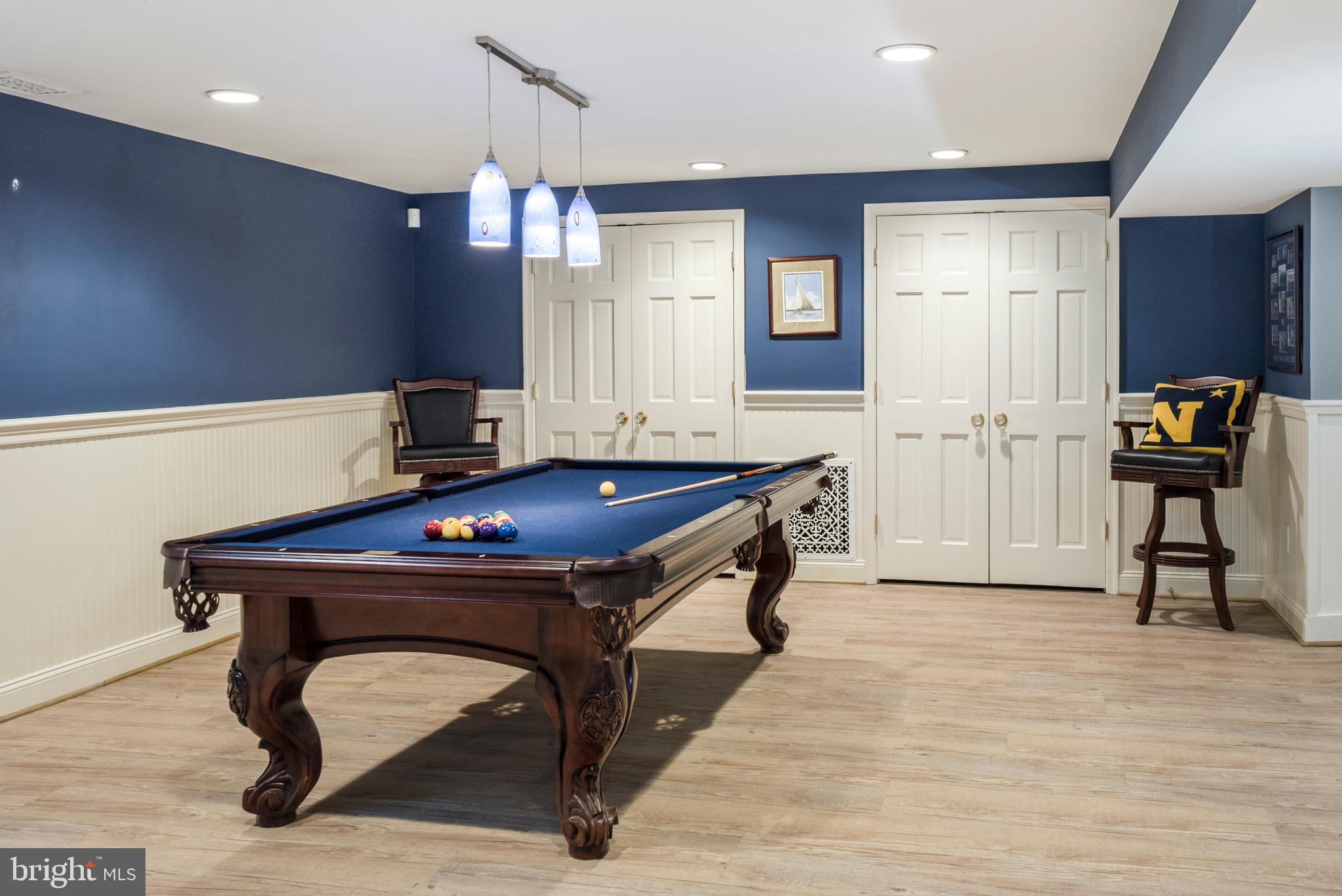 MURRAY HILL - Residential