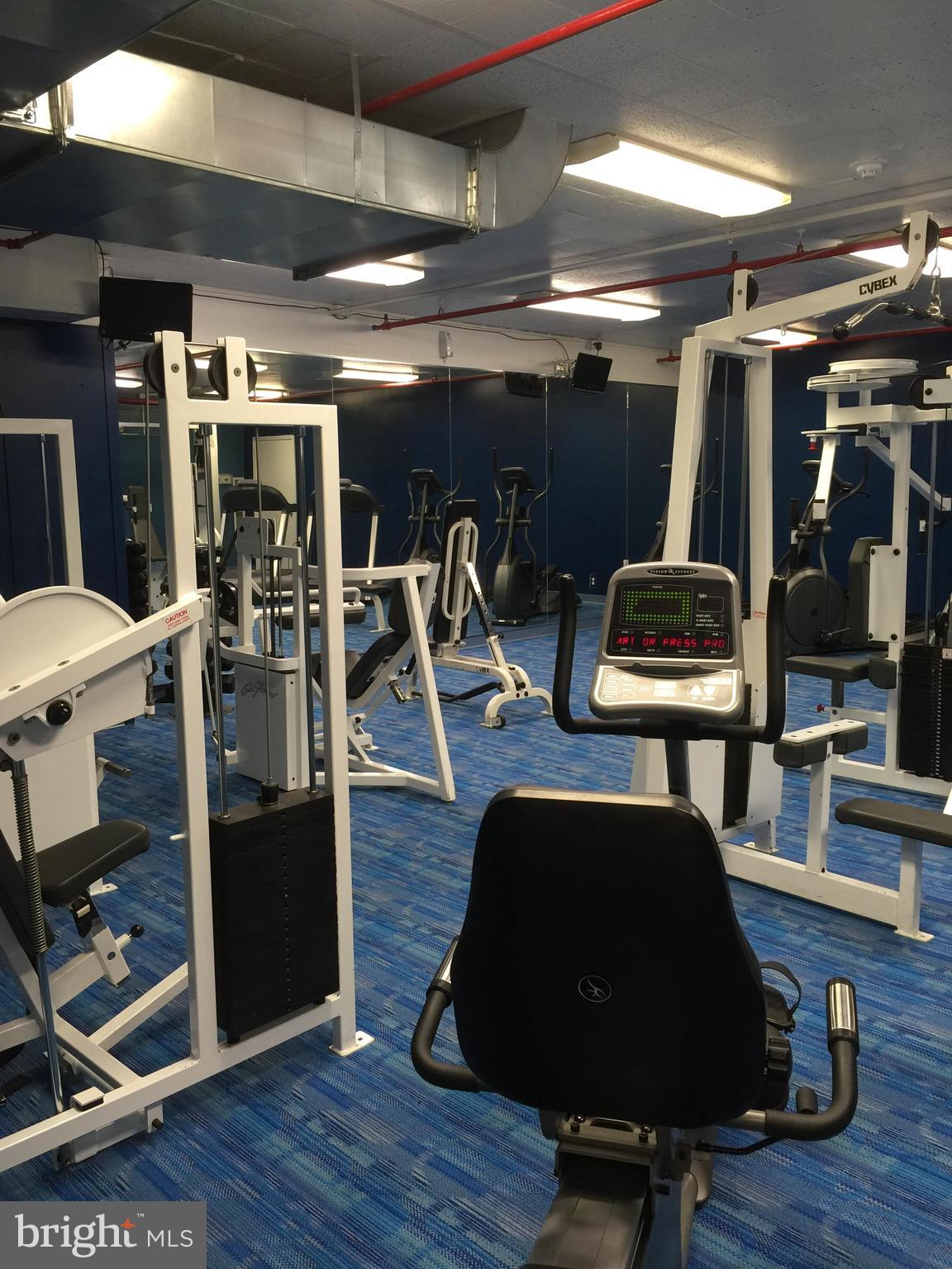 AVENUE OF THE ARTS - Residential Lease