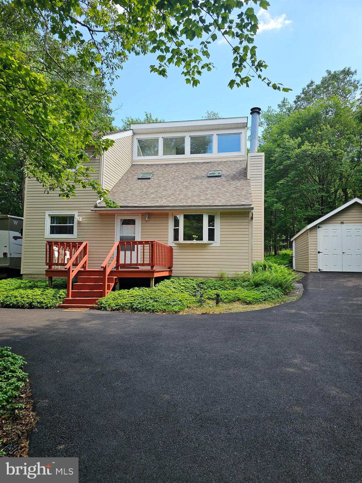 TURNKEY HOME IN TOWAMENSING TRAILS COMMUNITY, fully furnished, excellent location…READY for its new owner .... backs up to the water shed/ woods ...no one can build behind you Taxes have been re assed and lowered to 3,057.61 annually...HOA only 592 annually....
ENTRY LEVEL features 1 bedroom, 1 full bath, kitchen, dining, living room with fireplace and laundry, UPPER LEVEL has 2 additional bedrooms, loft / office area and 2nd full bath
ADDITIONAL BONUSES:
NEW ROOF 2023,
NEW DRIVEWAY 2022,
FINISHED DECK ACROSS THE BACKOF THE HOUSE
NEW 16 X 20 SHED
Towamensing Trails is a short-term rental community, so you have options to live there and/or rent to vacationers.....or make it your own vacation home
Included in the purchase: fully stocked kitchen, linens, towels, vacuum, tv, washer n dryer...and so much more