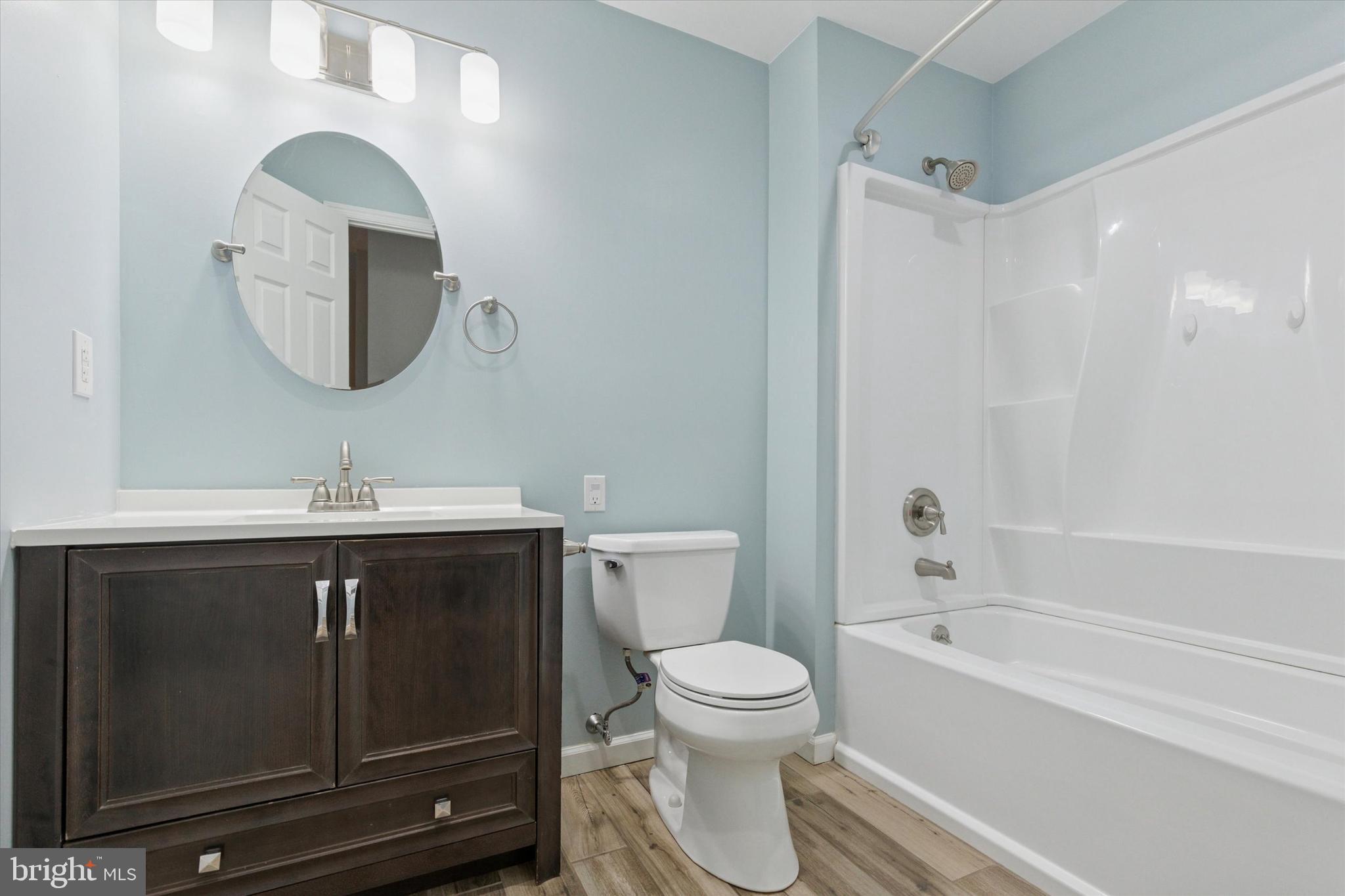 WATERFORD GREENE - Residential