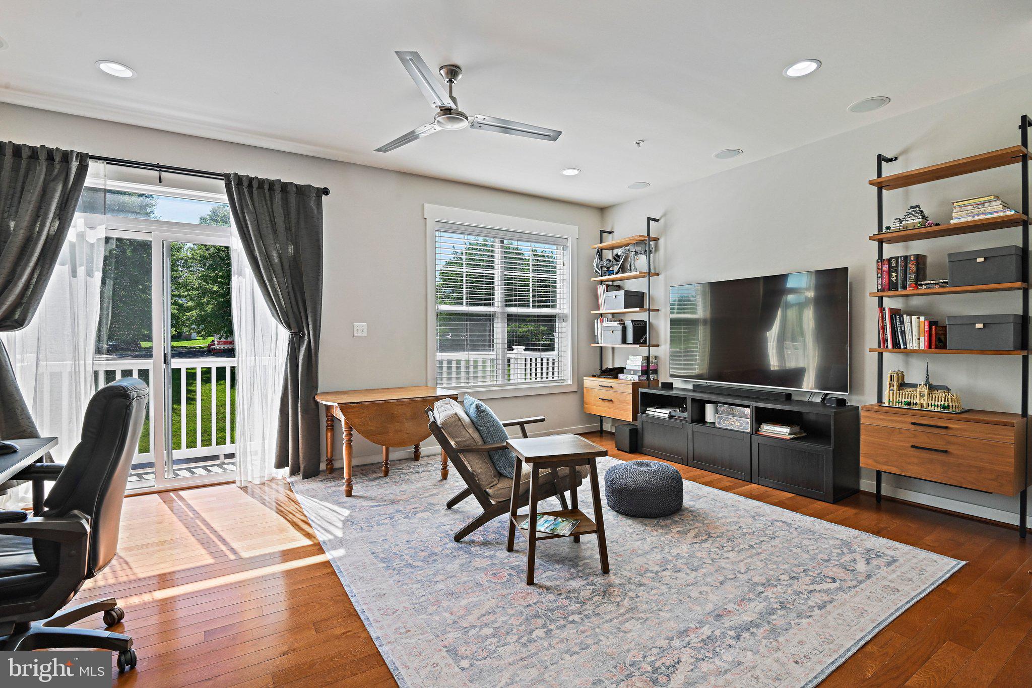 BRAMBLETON OVERLOOK - Residential