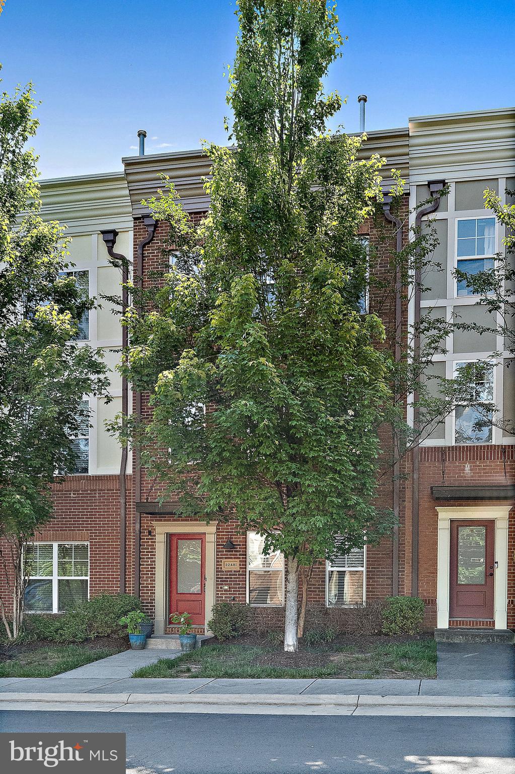 BRAMBLETON OVERLOOK - Residential