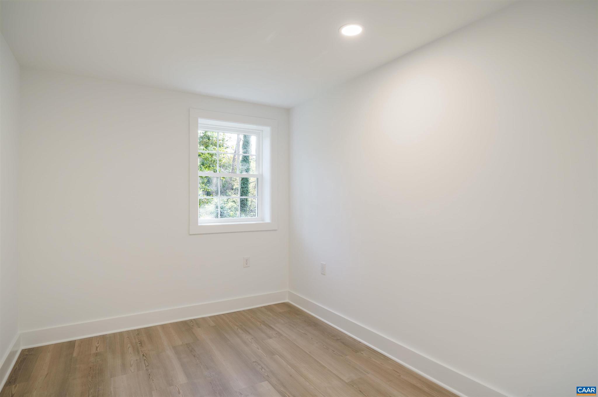 CANTERBURY HILLS - Residential