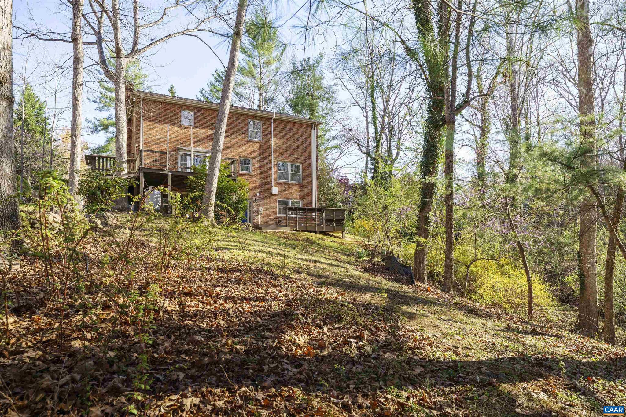 CANTERBURY HILLS - Residential