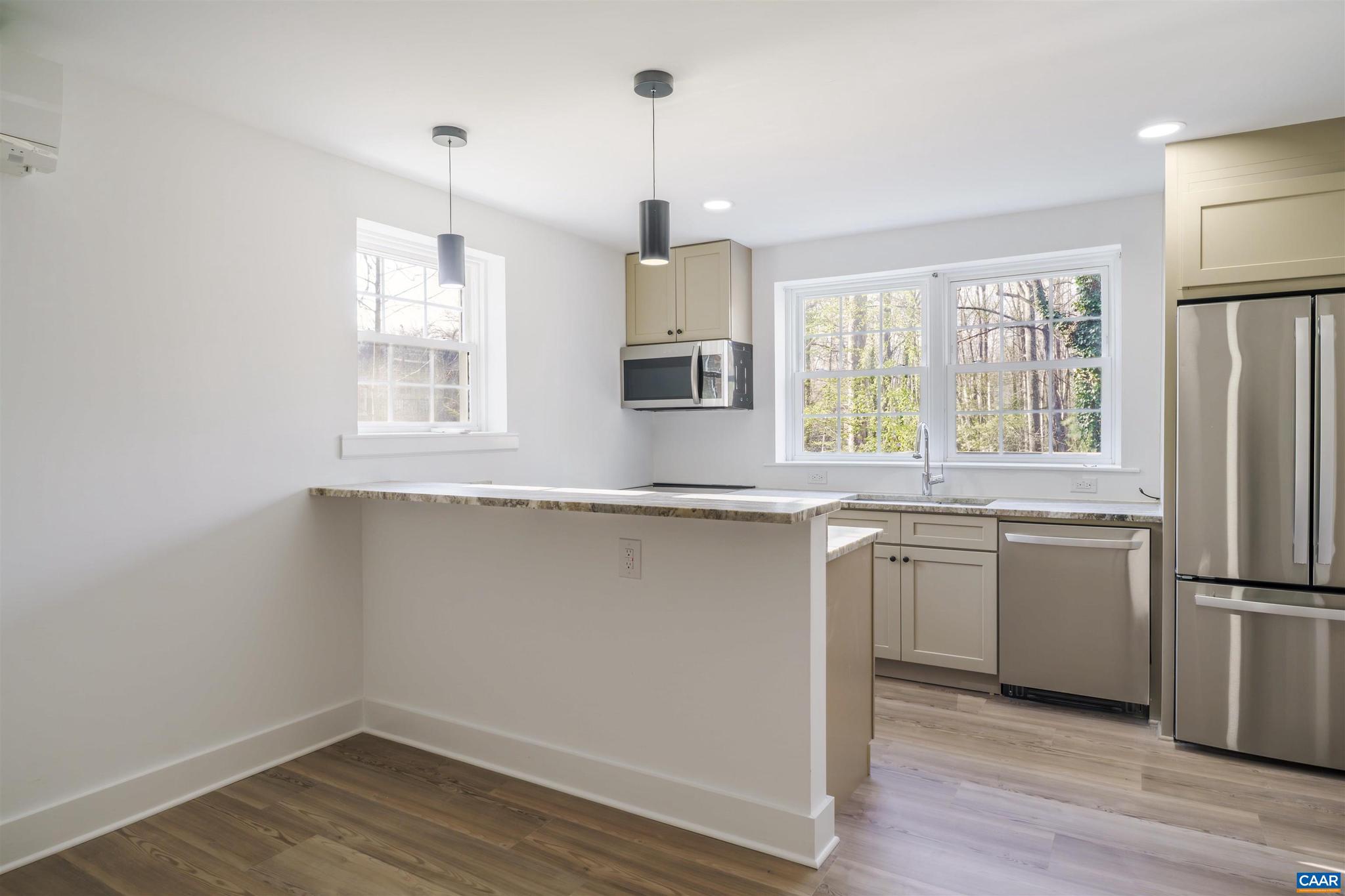 CANTERBURY HILLS - Residential