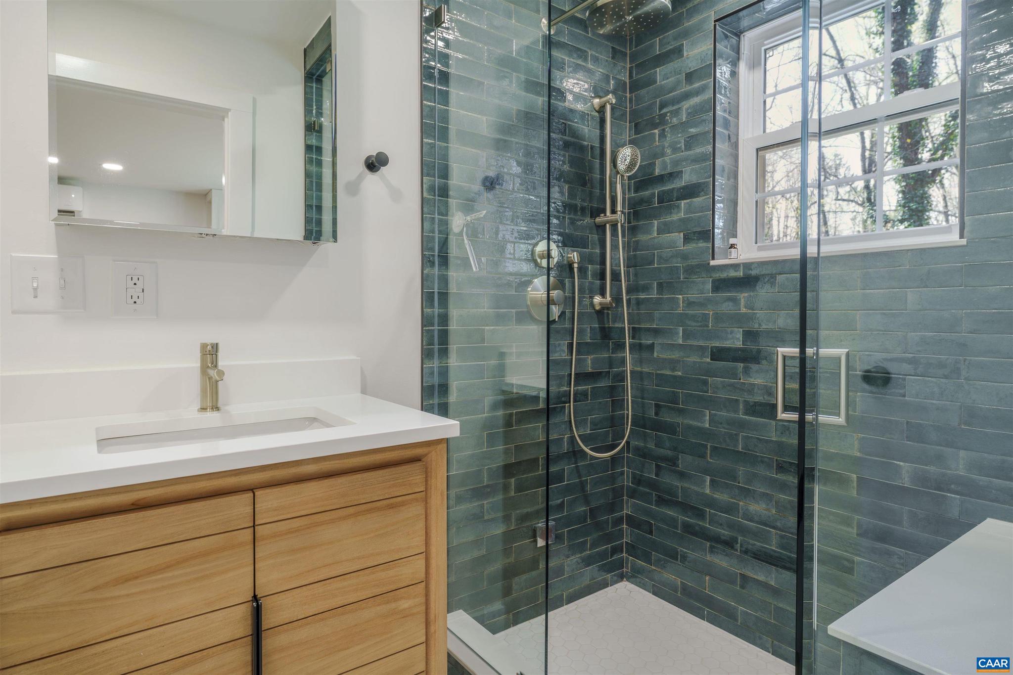 CANTERBURY HILLS - Residential