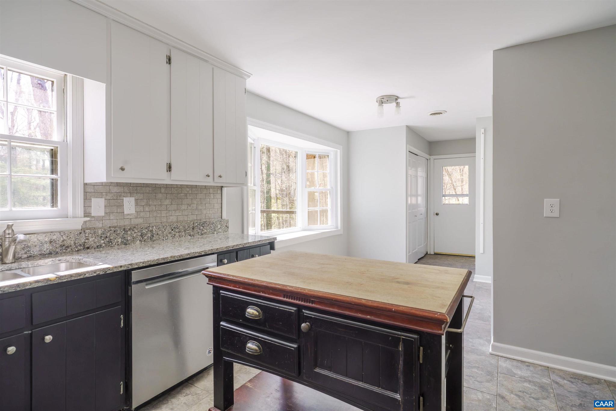 CANTERBURY HILLS - Residential