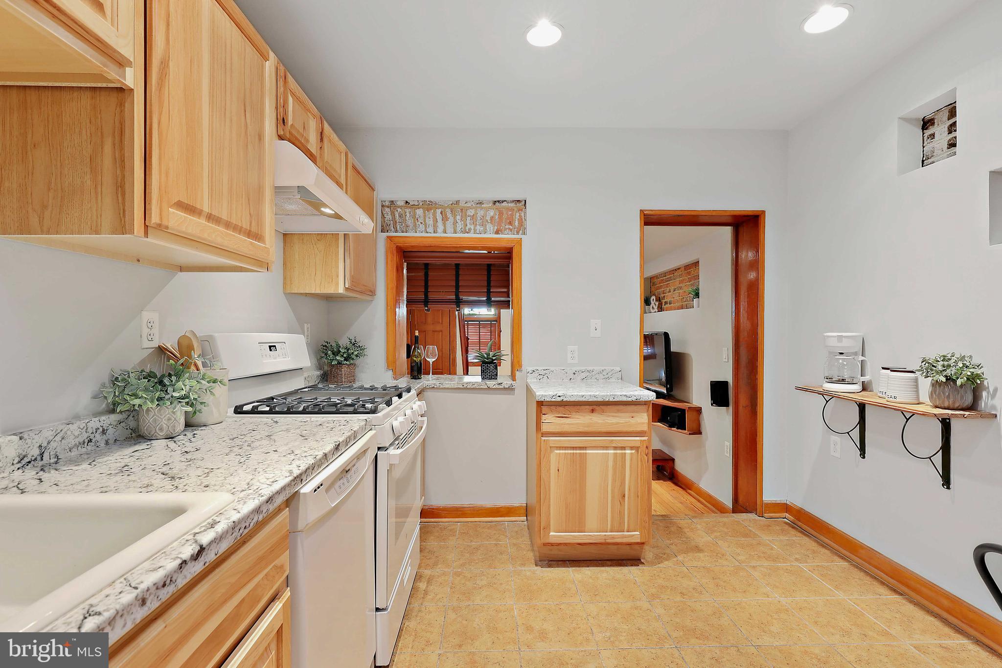 UPPER FELLS POINT - Residential