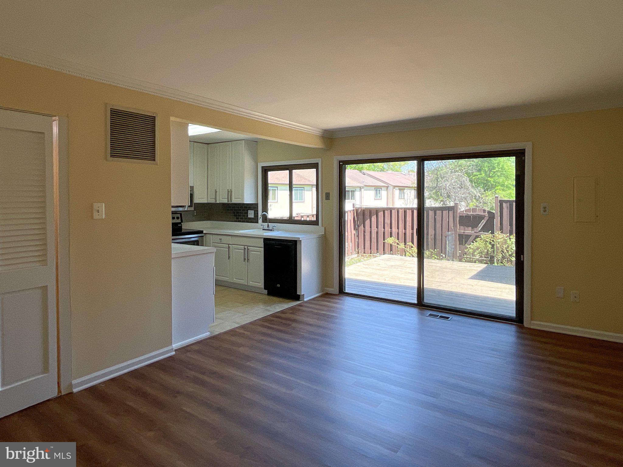 CHARLENE - Residential