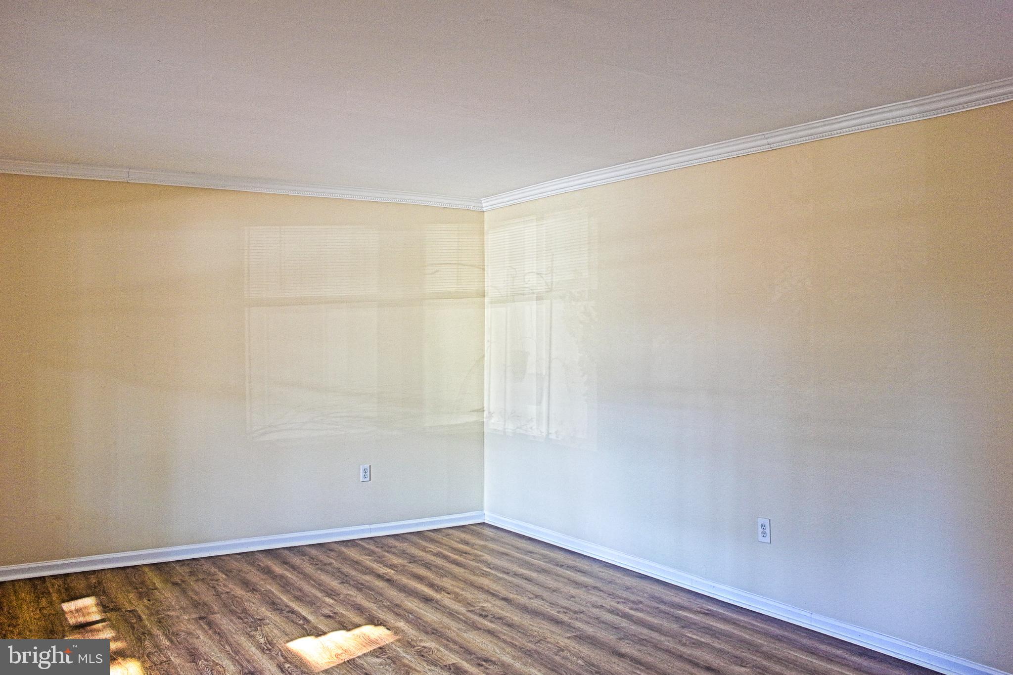 CHARLENE - Residential