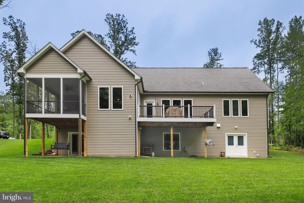 listing image 49